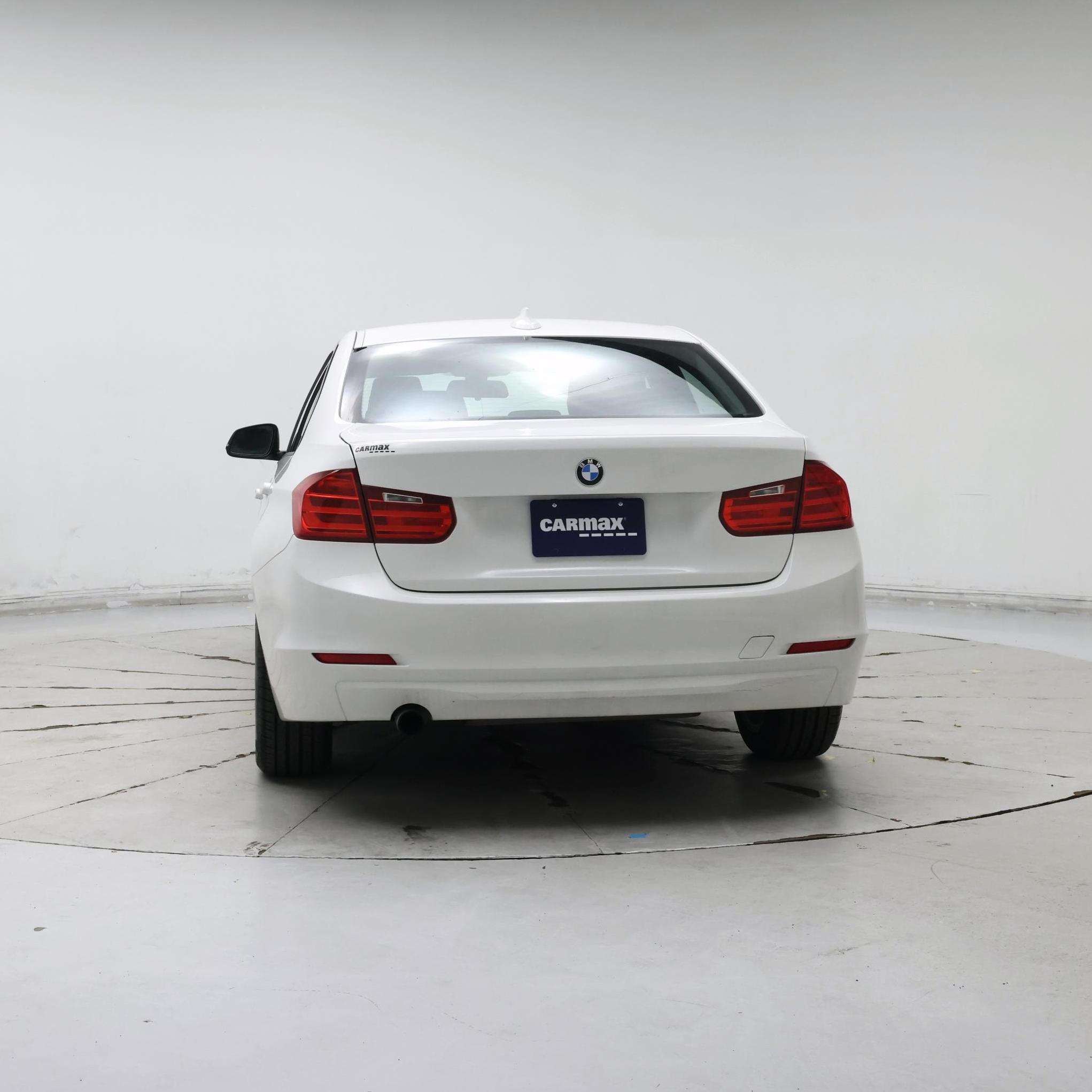 Thumbnail: 2015 BMW 3 Series - 6