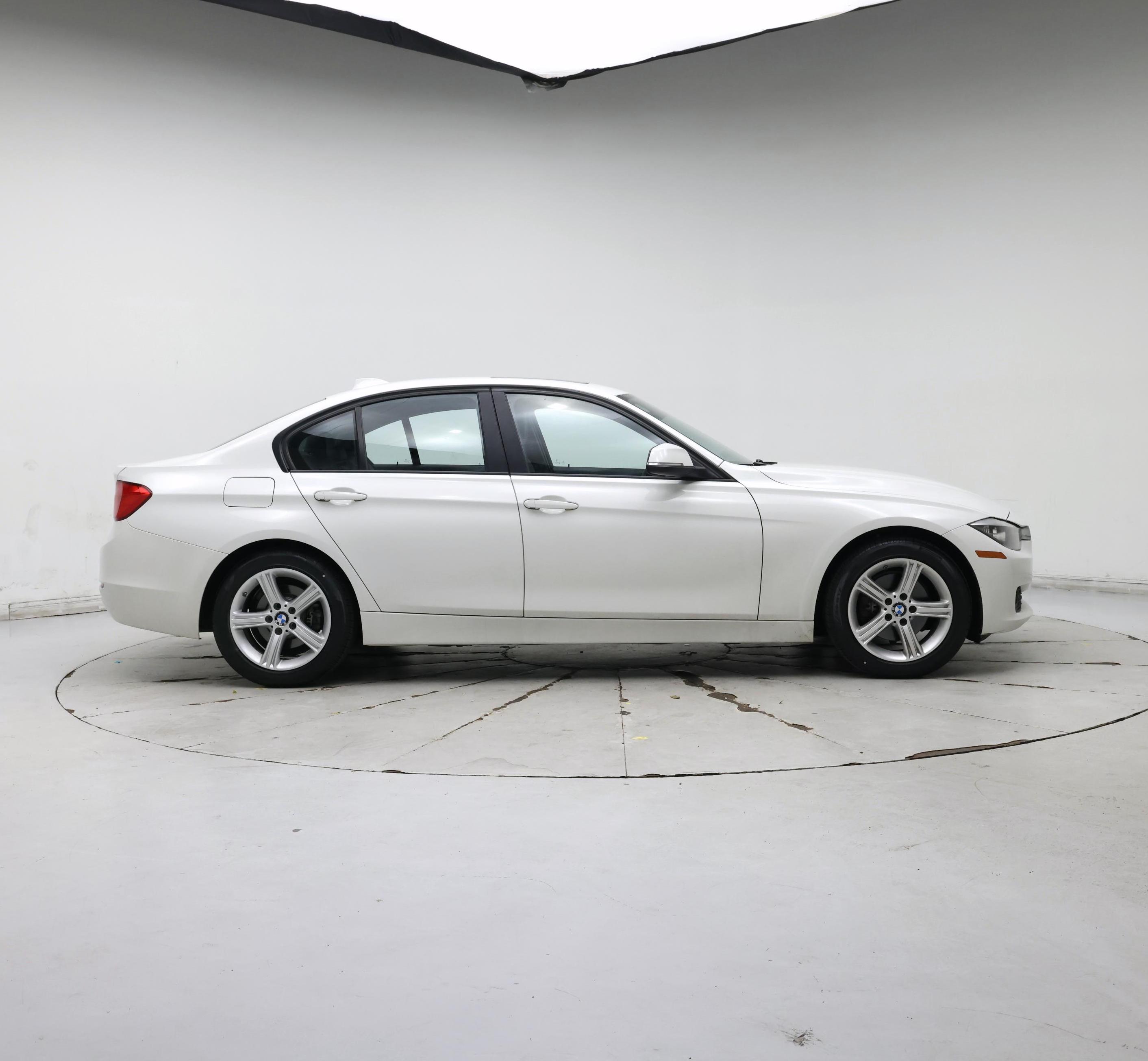 Thumbnail: 2015 BMW 3 Series - 7