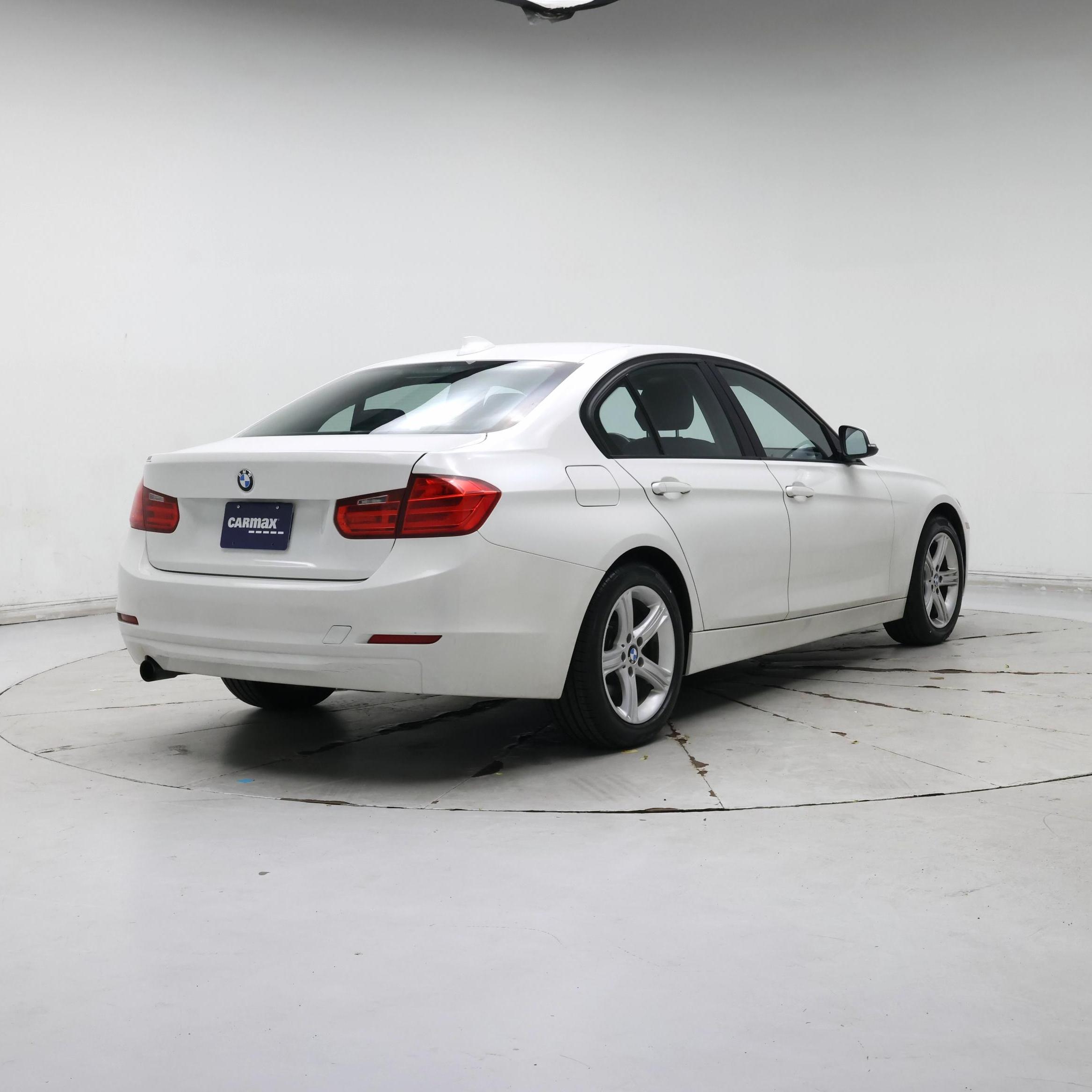 Thumbnail: 2015 BMW 3 Series - 8
