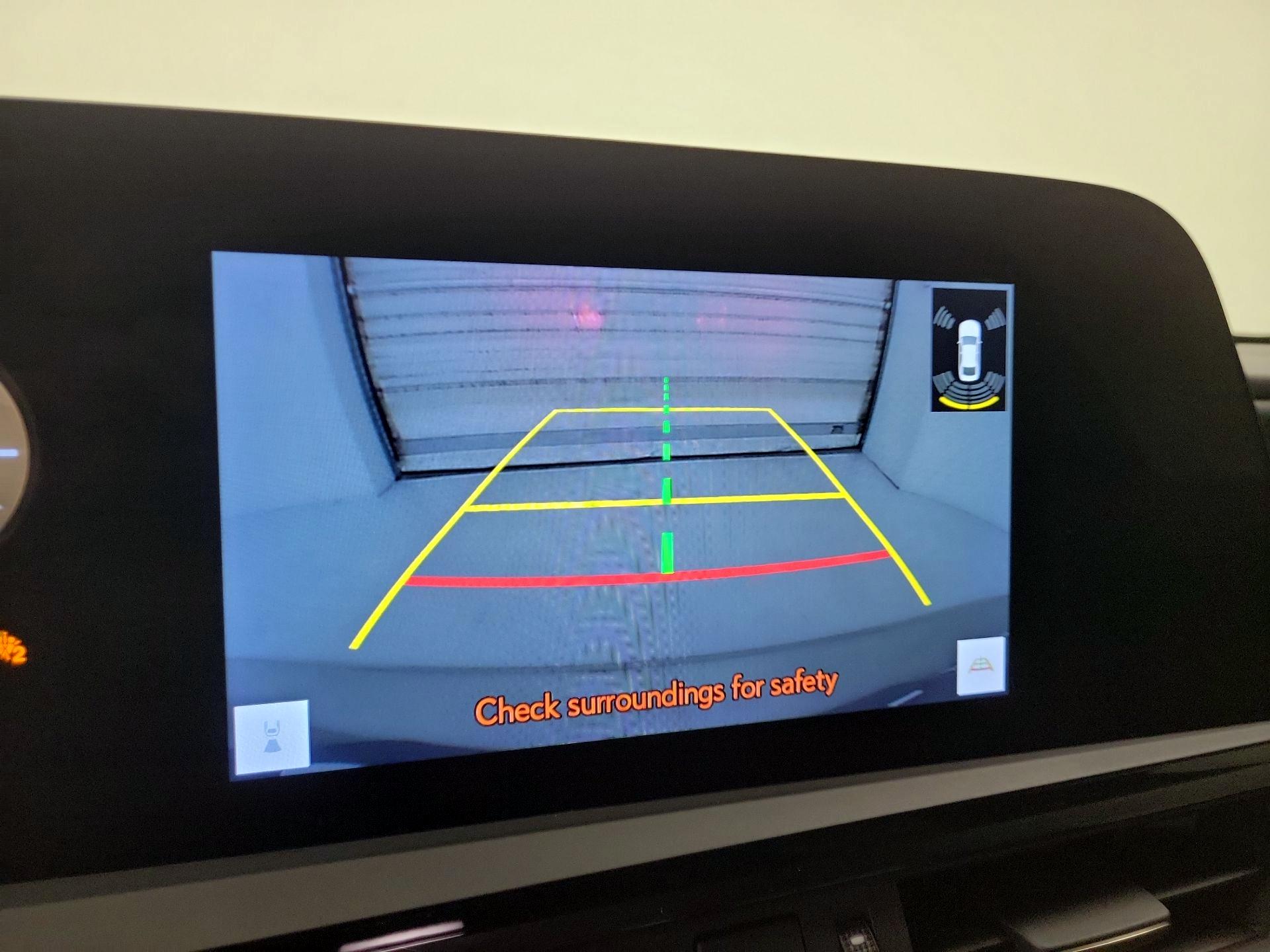 Thumbnail: 2024 Lexus ES - 14