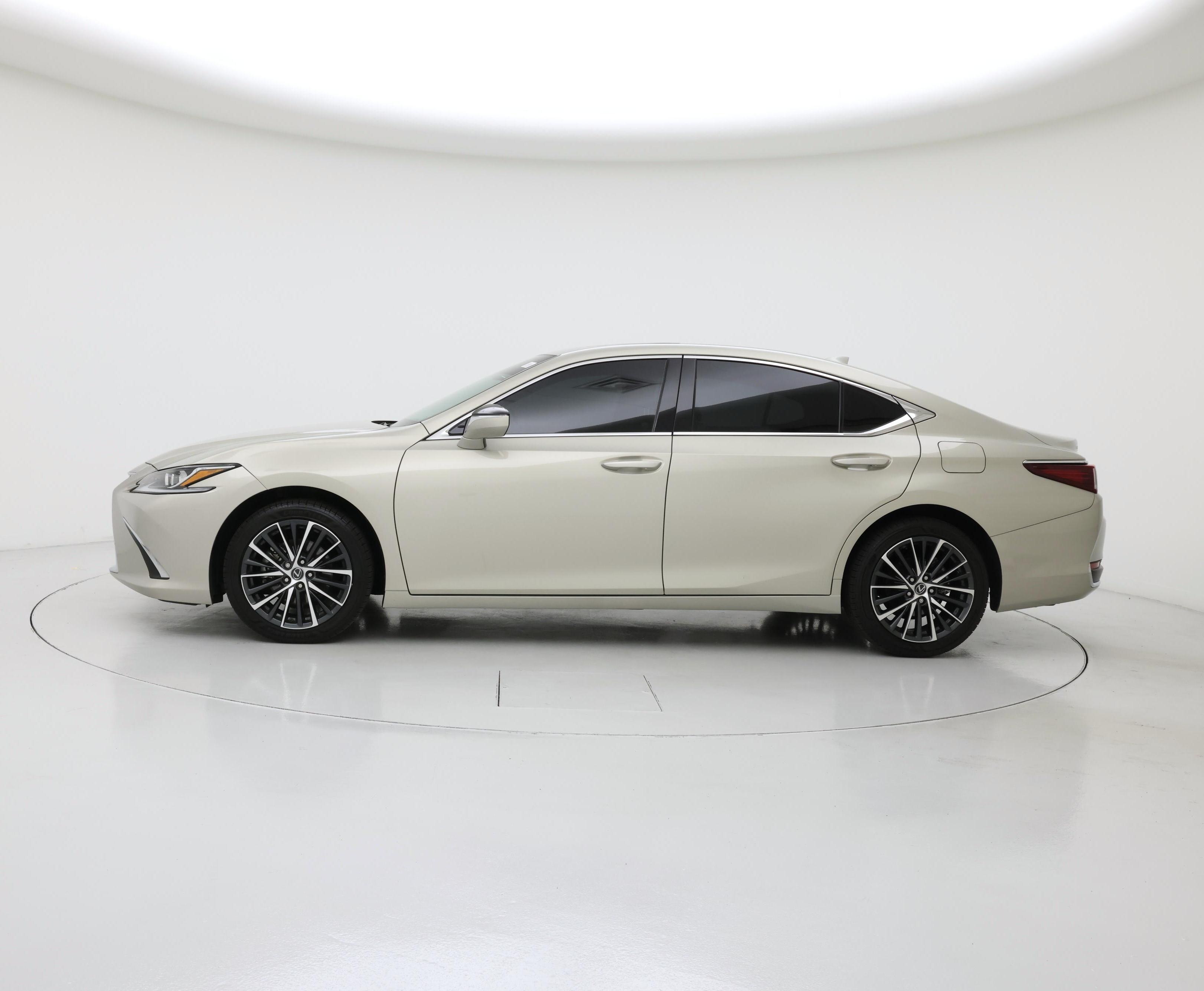 Thumbnail: 2024 Lexus ES - 3