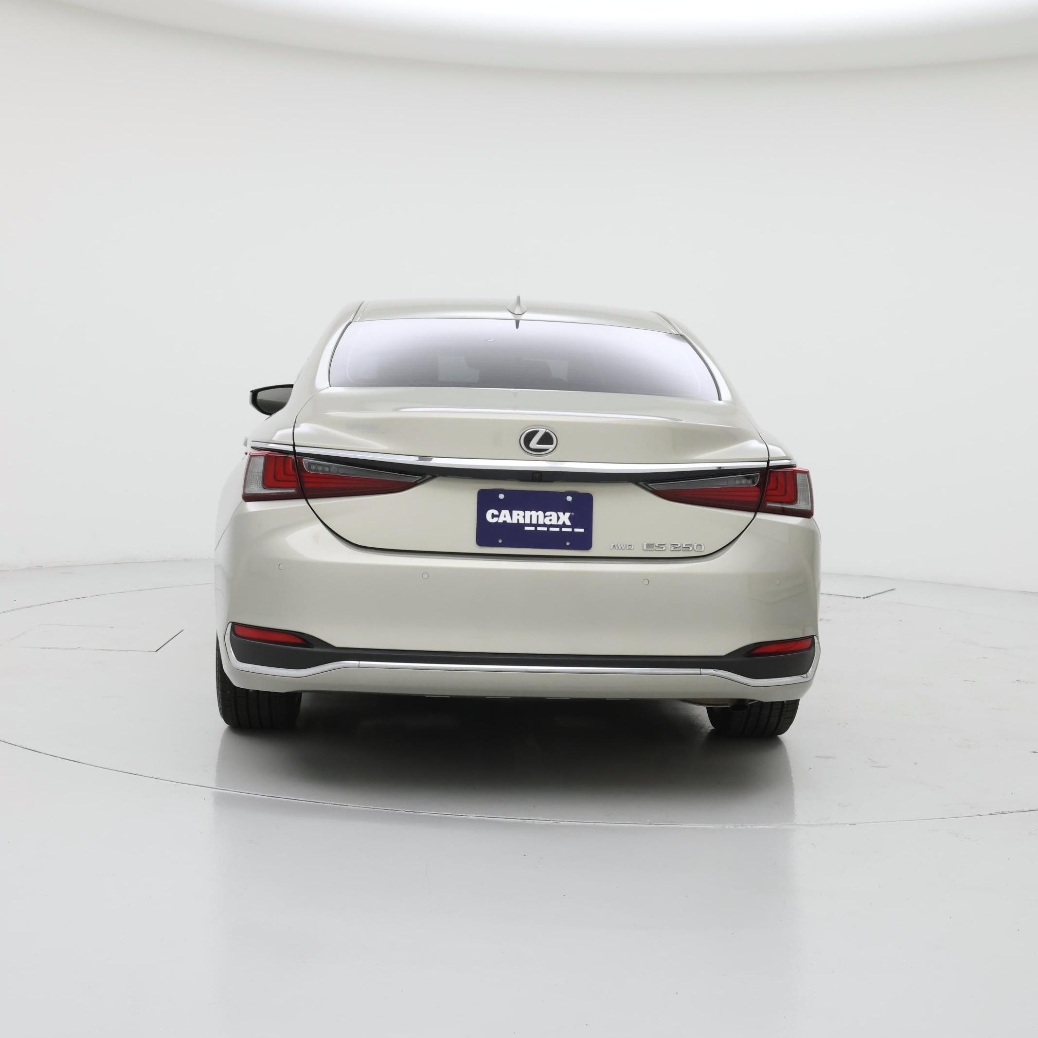 Thumbnail: 2024 Lexus ES - 6