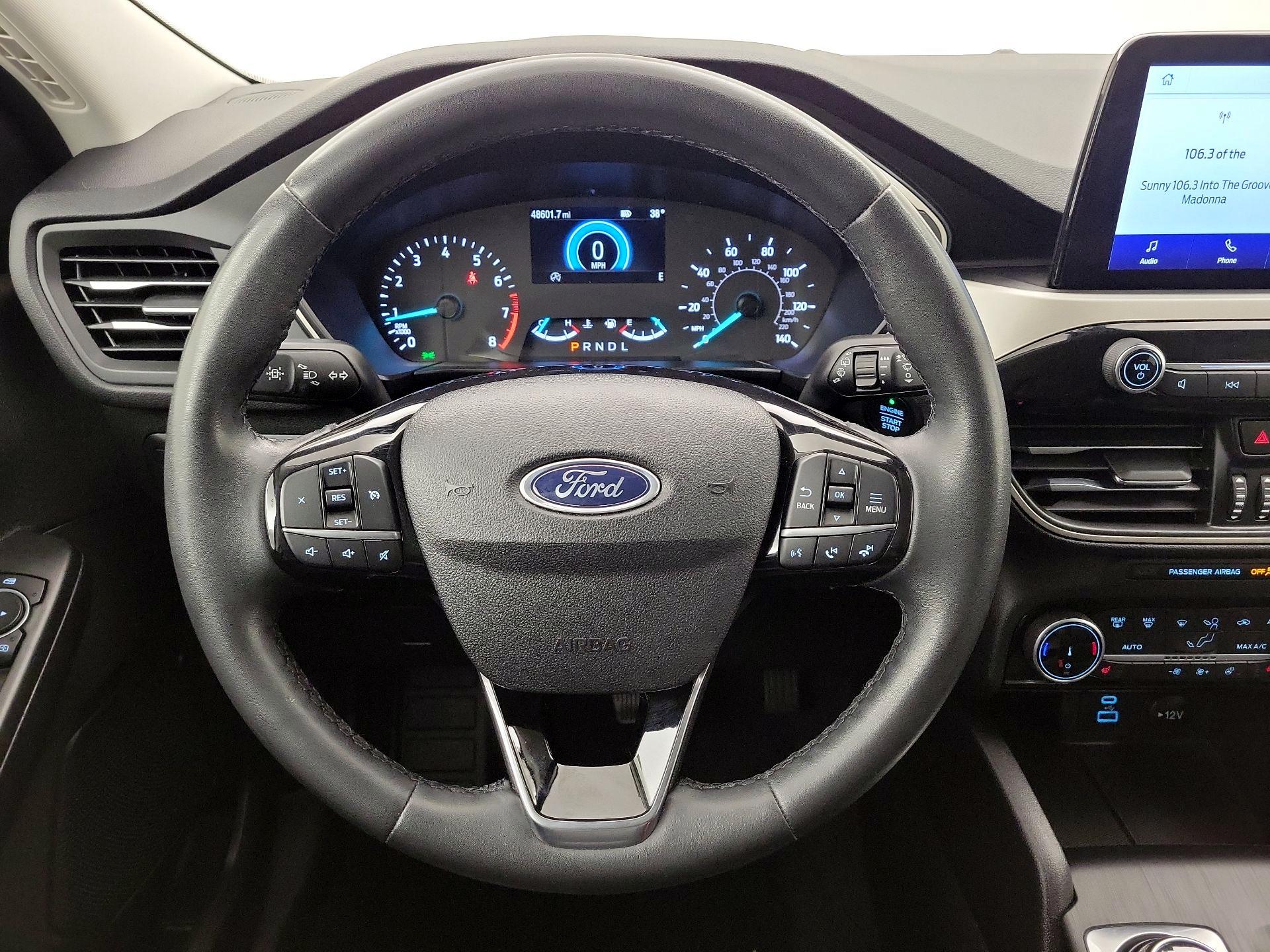 Thumbnail: 2022 Ford Escape - 10