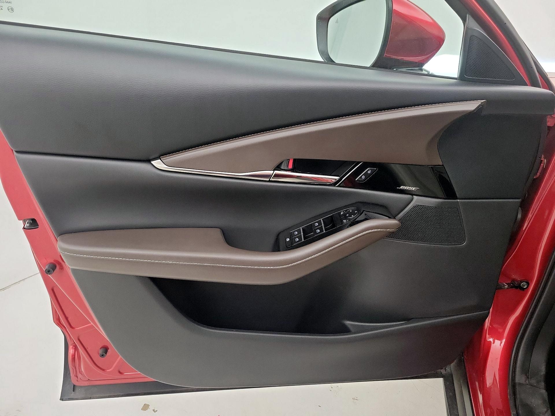 Thumbnail: 2023 Mazda CX-30 - 12