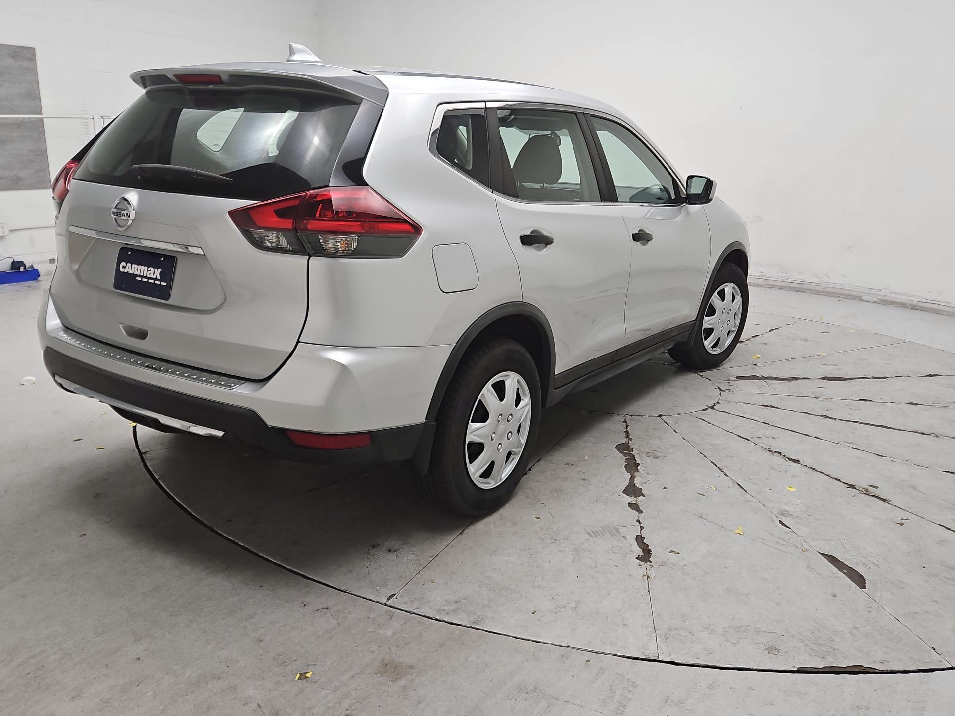 Thumbnail: 2018 Nissan Rogue - 5