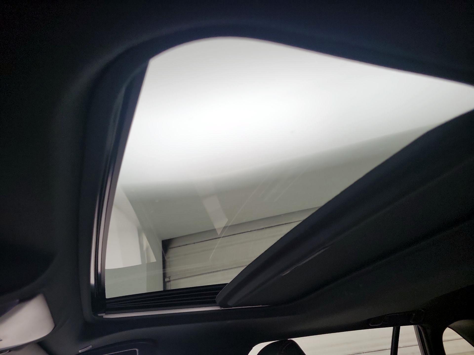 Thumbnail: 2023 Toyota RAV4 - 20