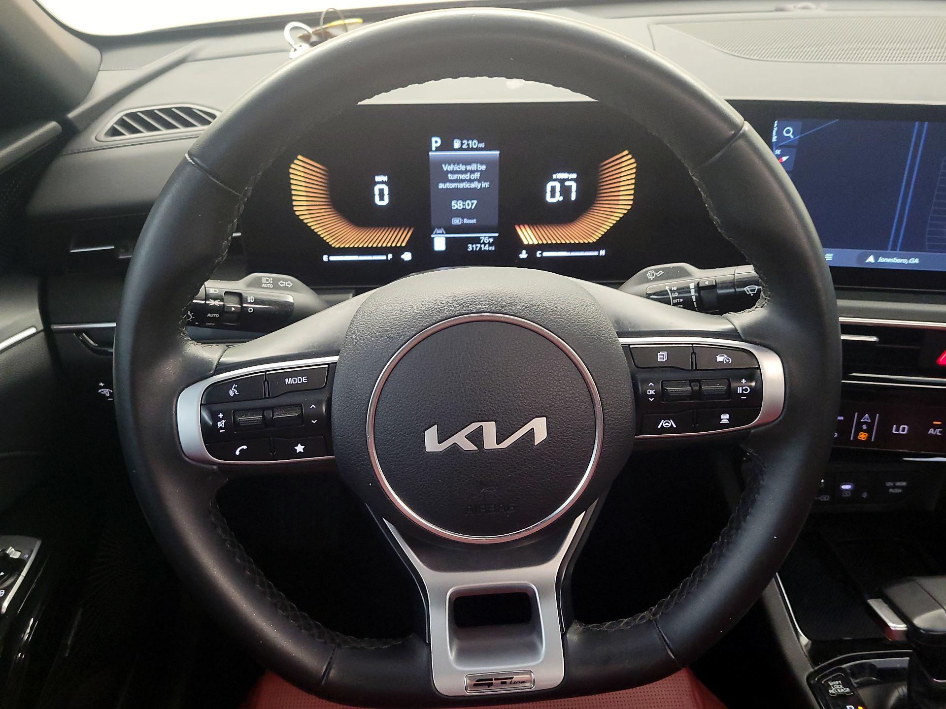 Thumbnail: 2025 Kia K5 - 10