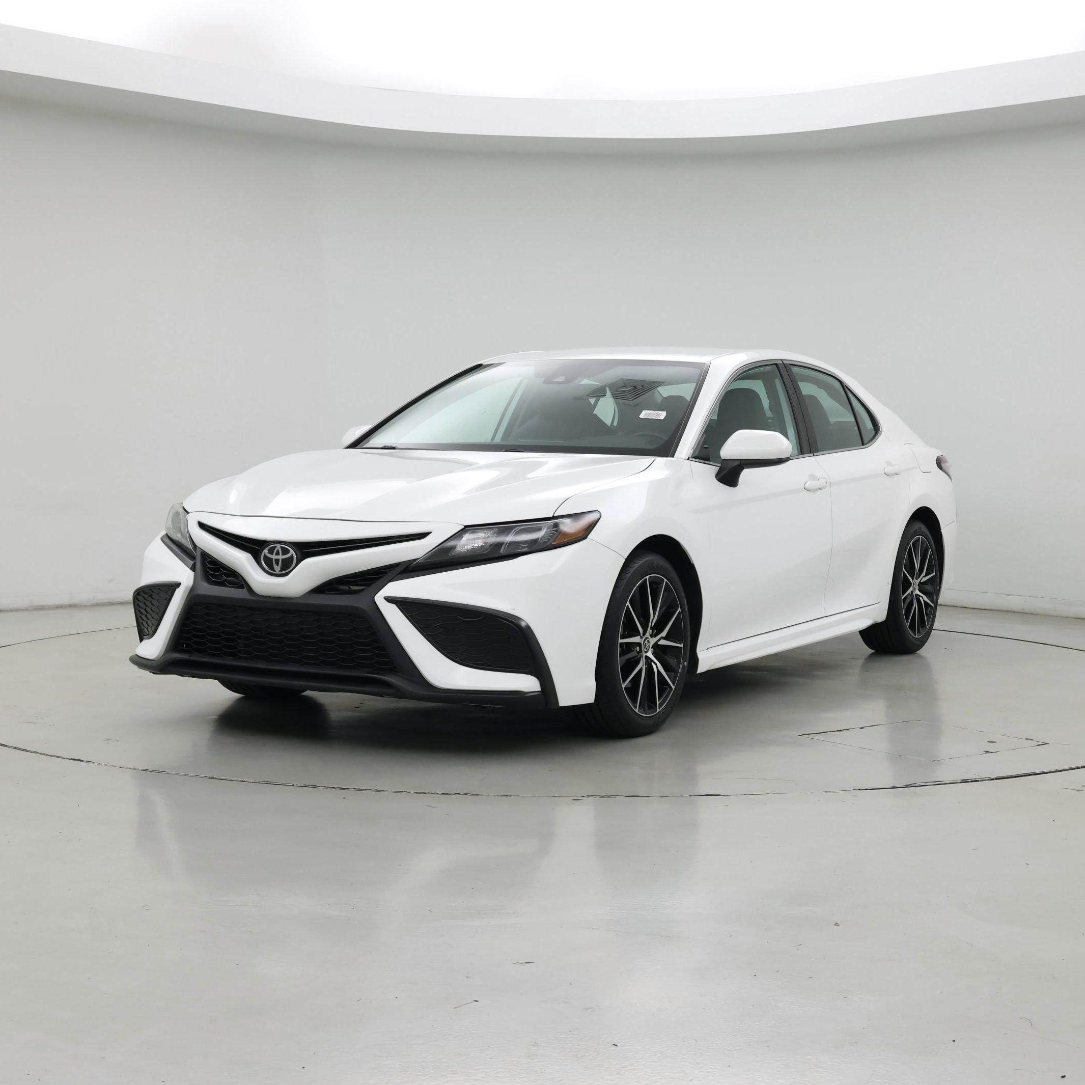 Thumbnail: 2021 Toyota Camry - 4
