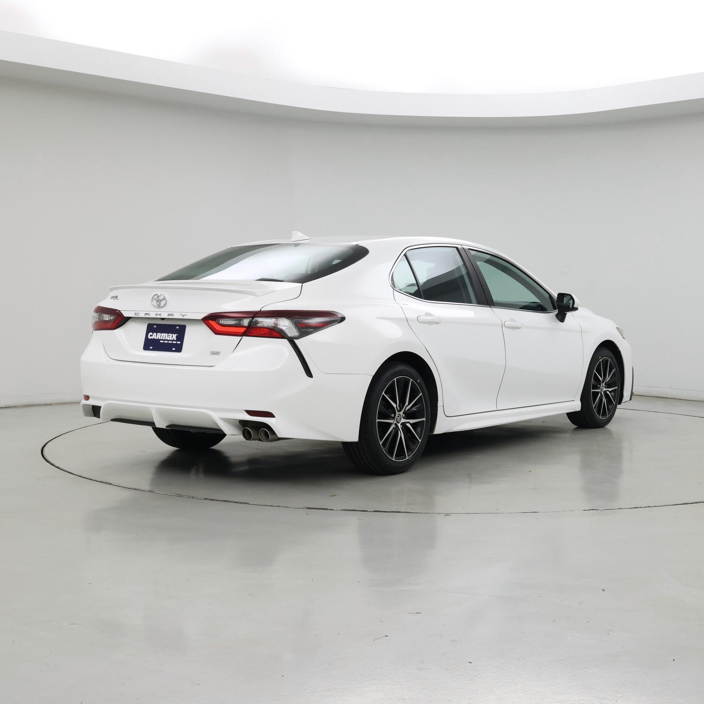 Thumbnail: 2021 Toyota Camry - 8