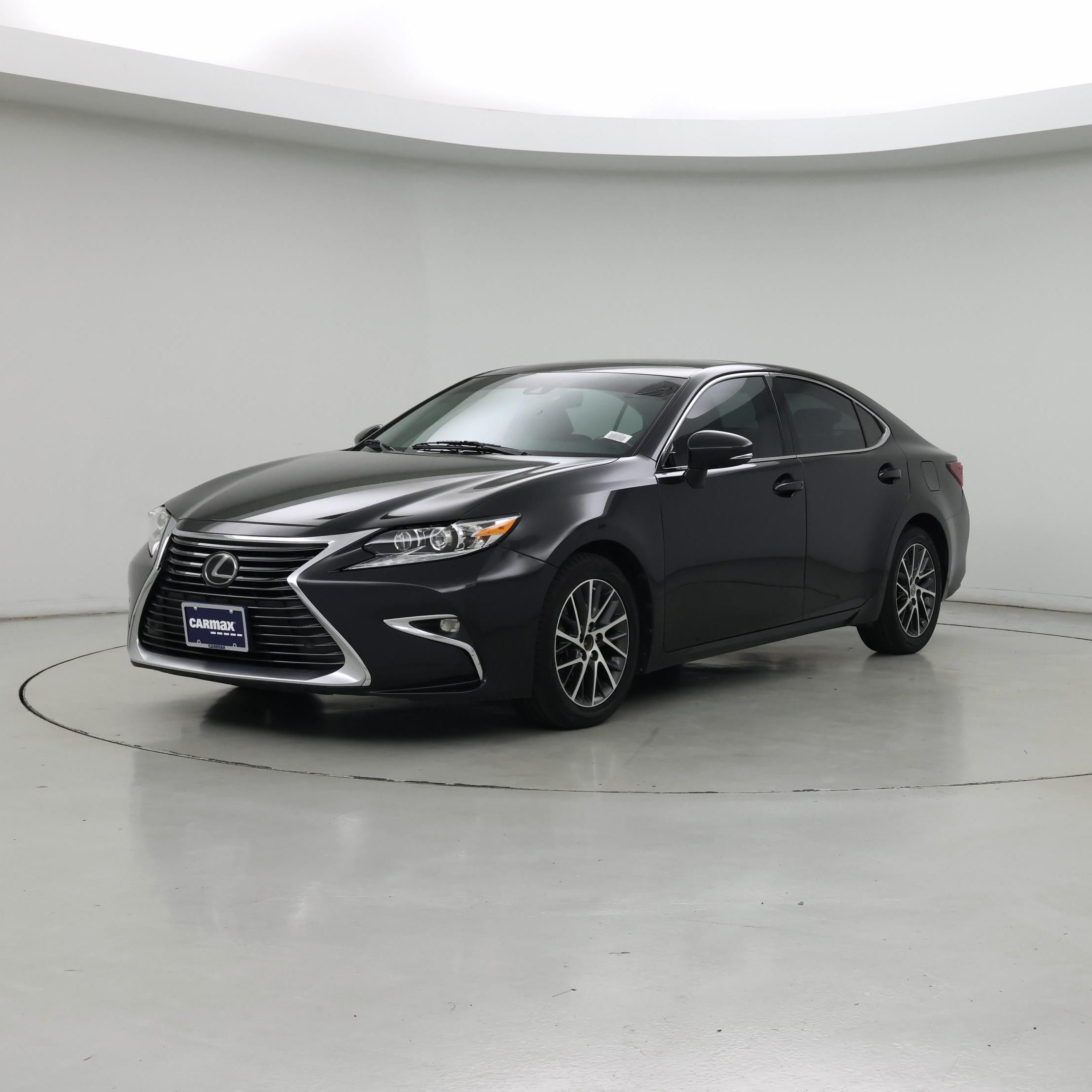 Thumbnail: 2016 Lexus ES - 4