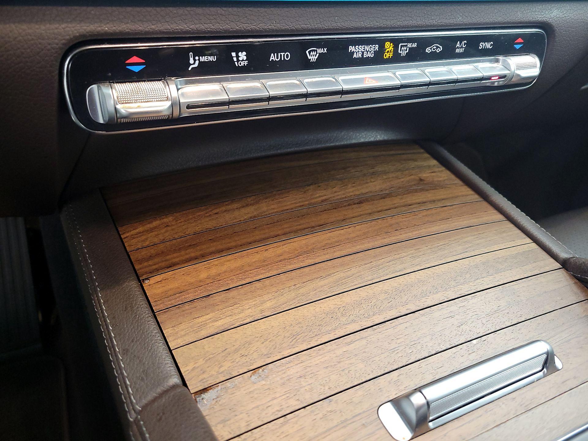 Thumbnail: 2022 Mercedes-Benz GLE - 17