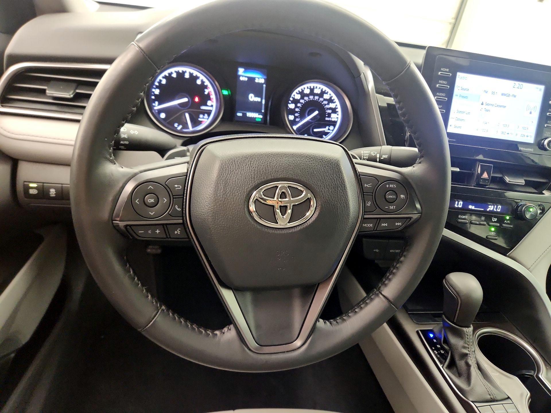 Thumbnail: 2023 Toyota Camry - 10