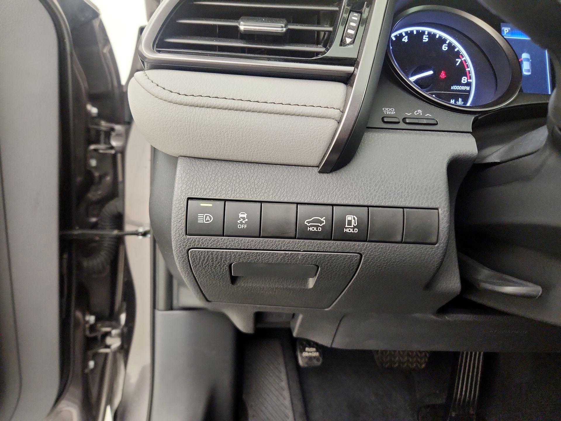 Thumbnail: 2023 Toyota Camry - 13