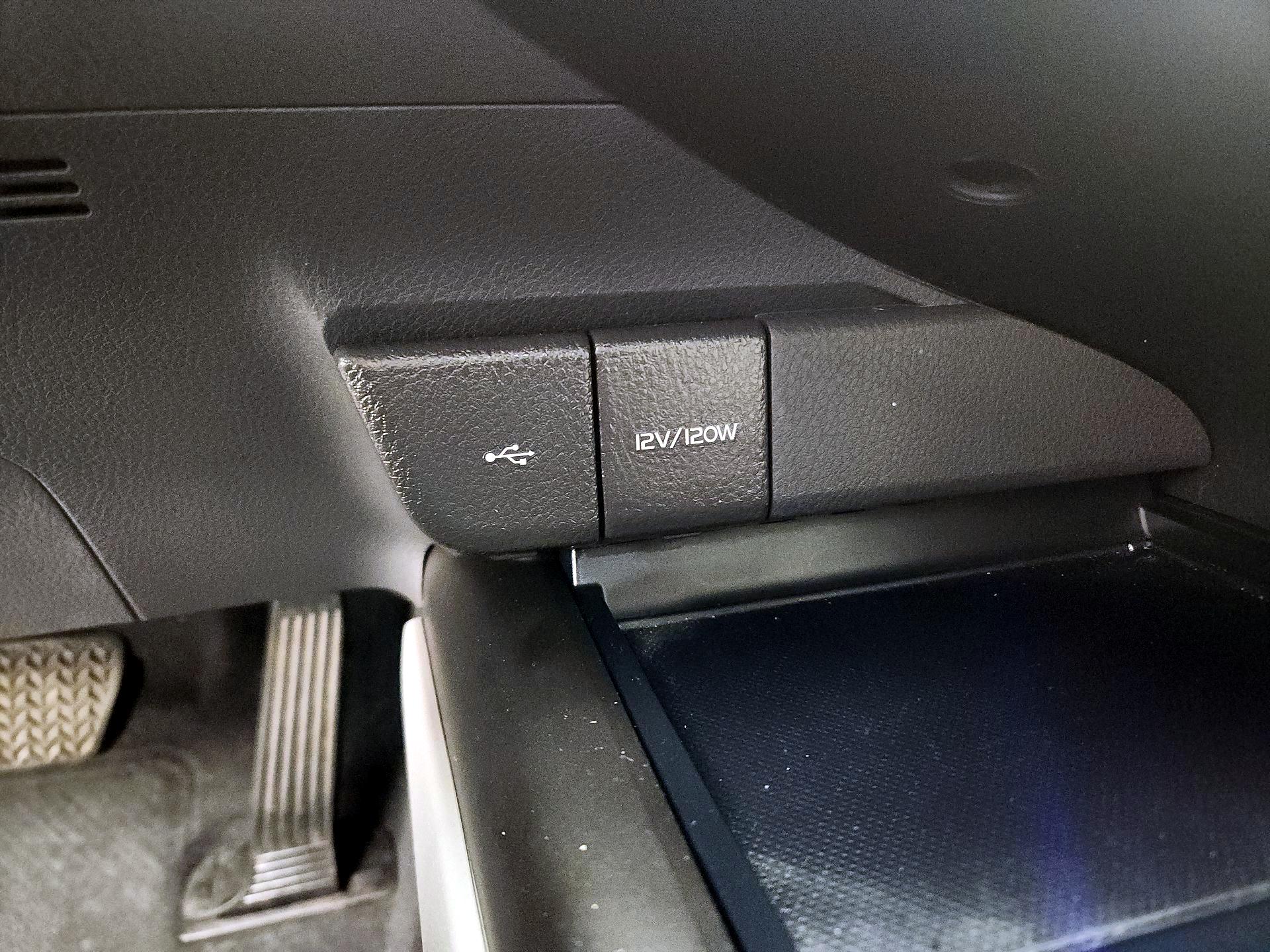 Thumbnail: 2023 Toyota Camry - 18