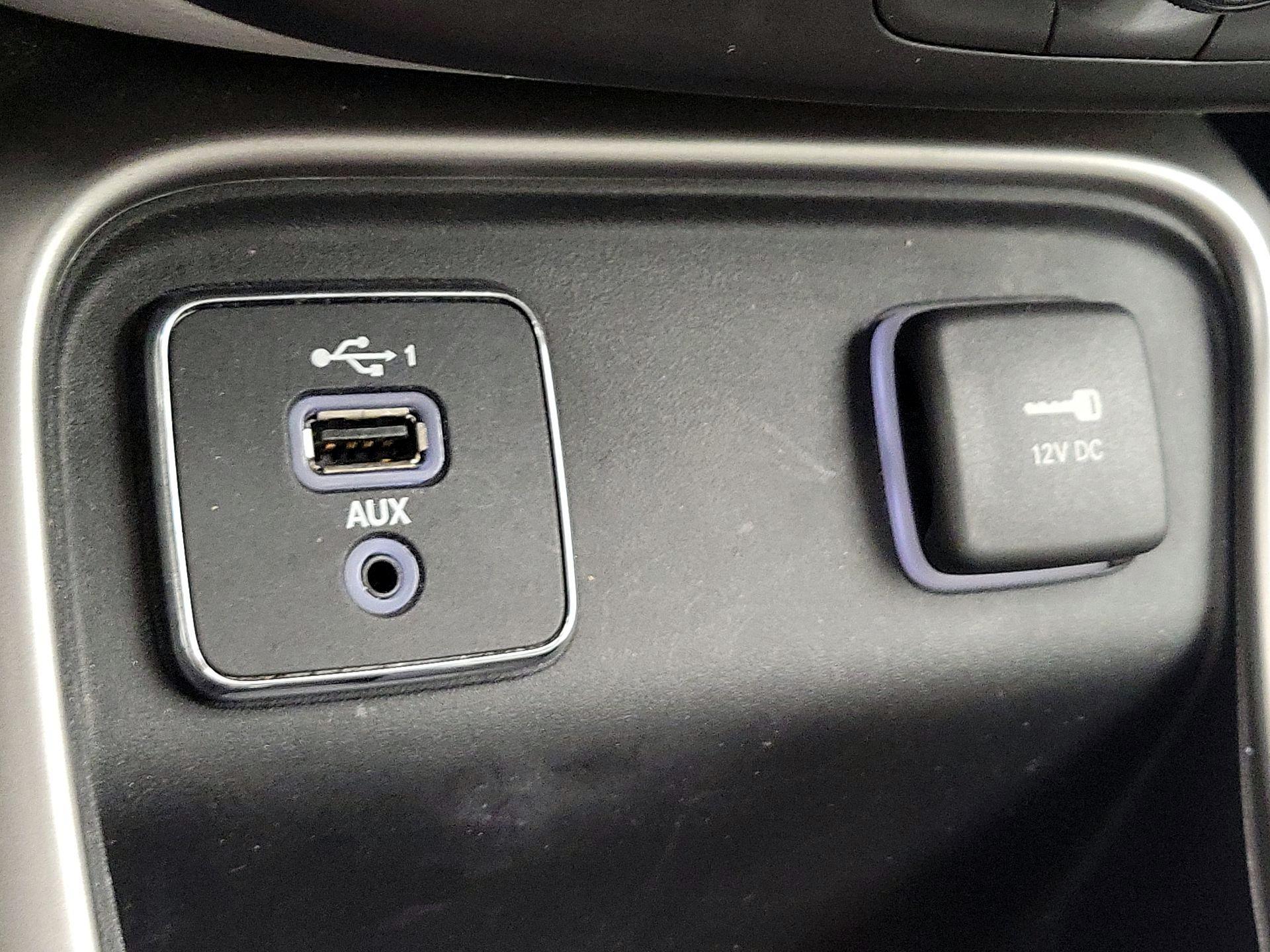 Thumbnail: 2020 Jeep Compass - 18