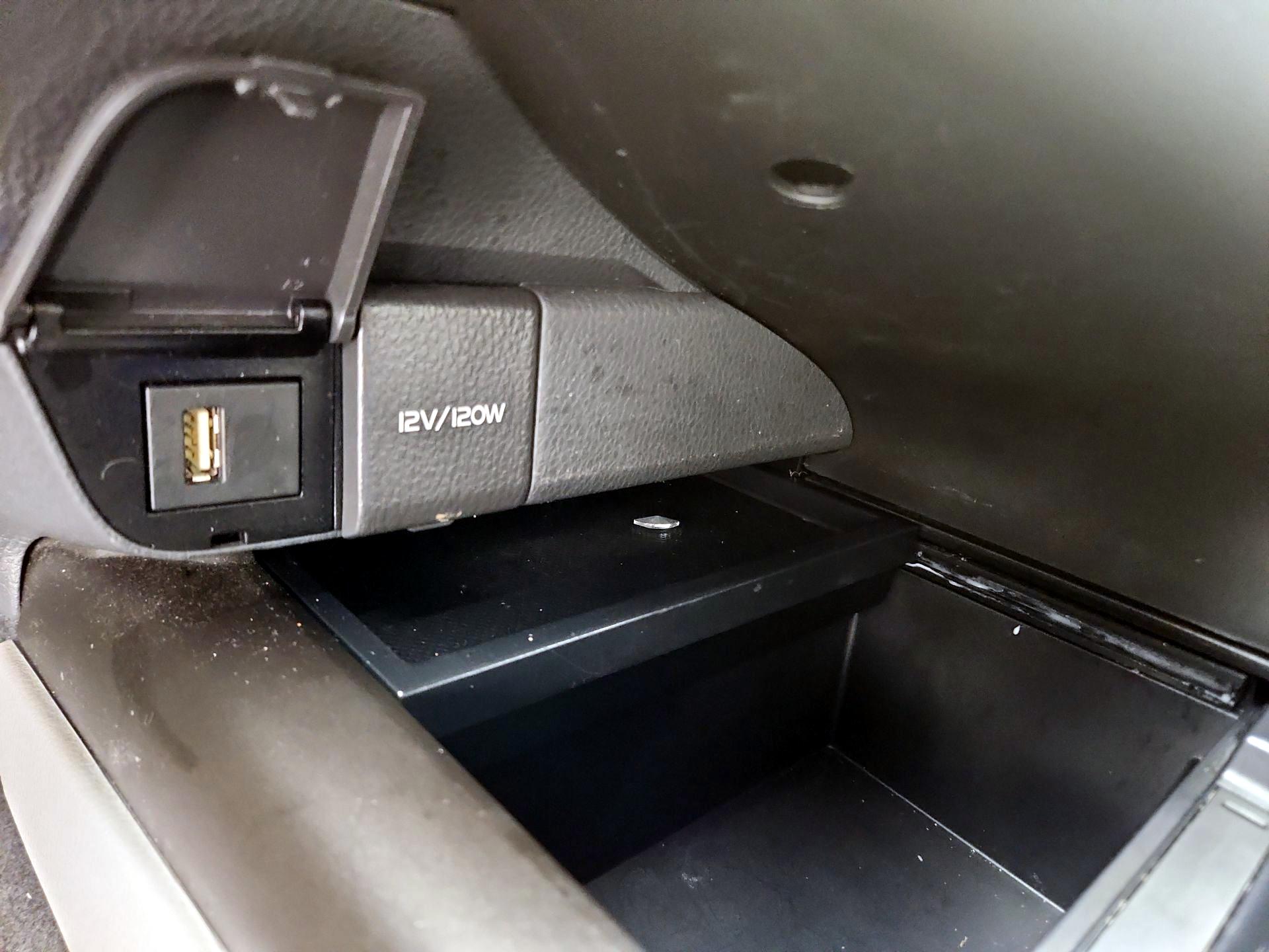 Thumbnail: 2023 Toyota Camry - 18