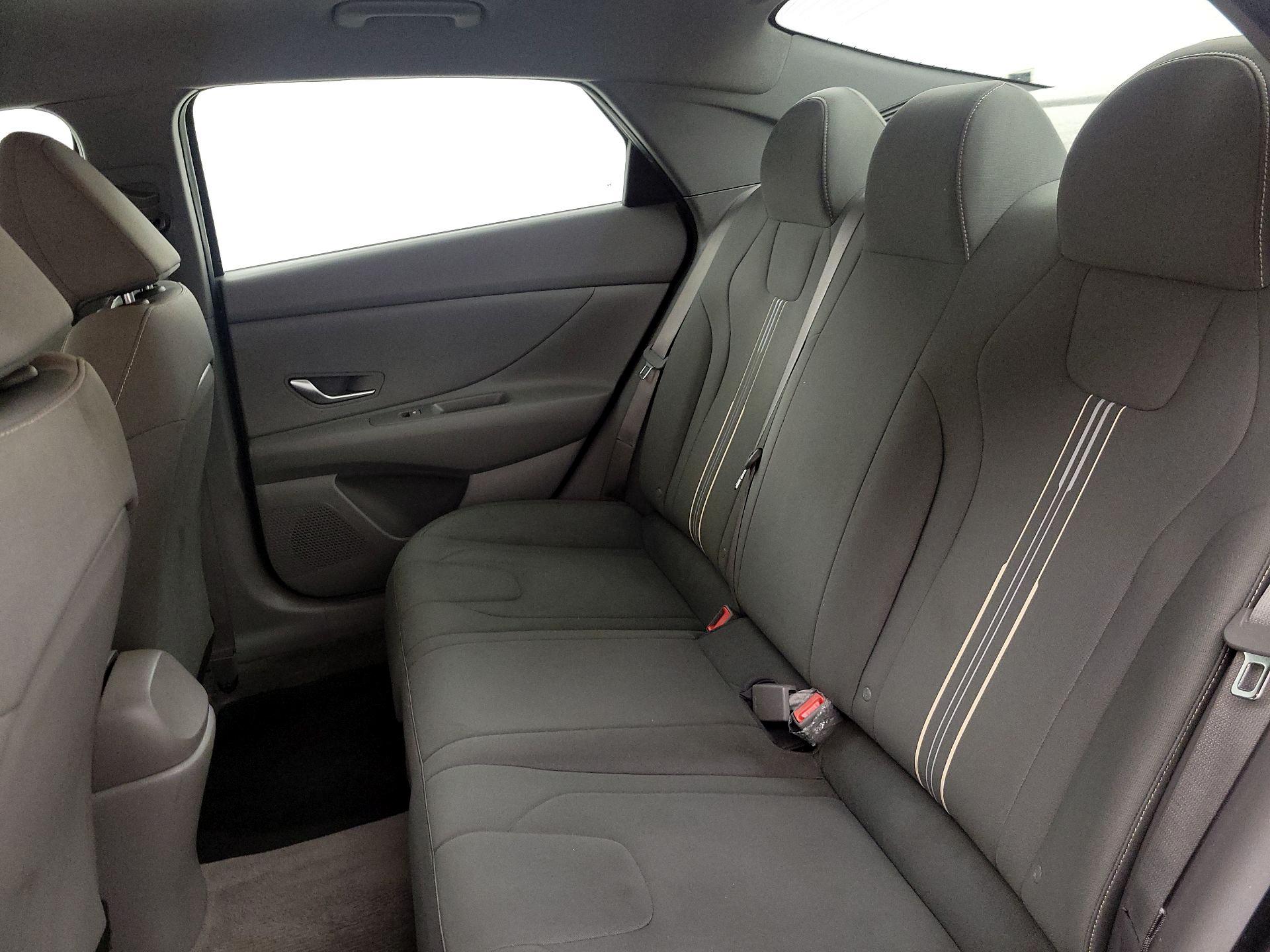 Thumbnail: 2023 Hyundai Elantra - 19