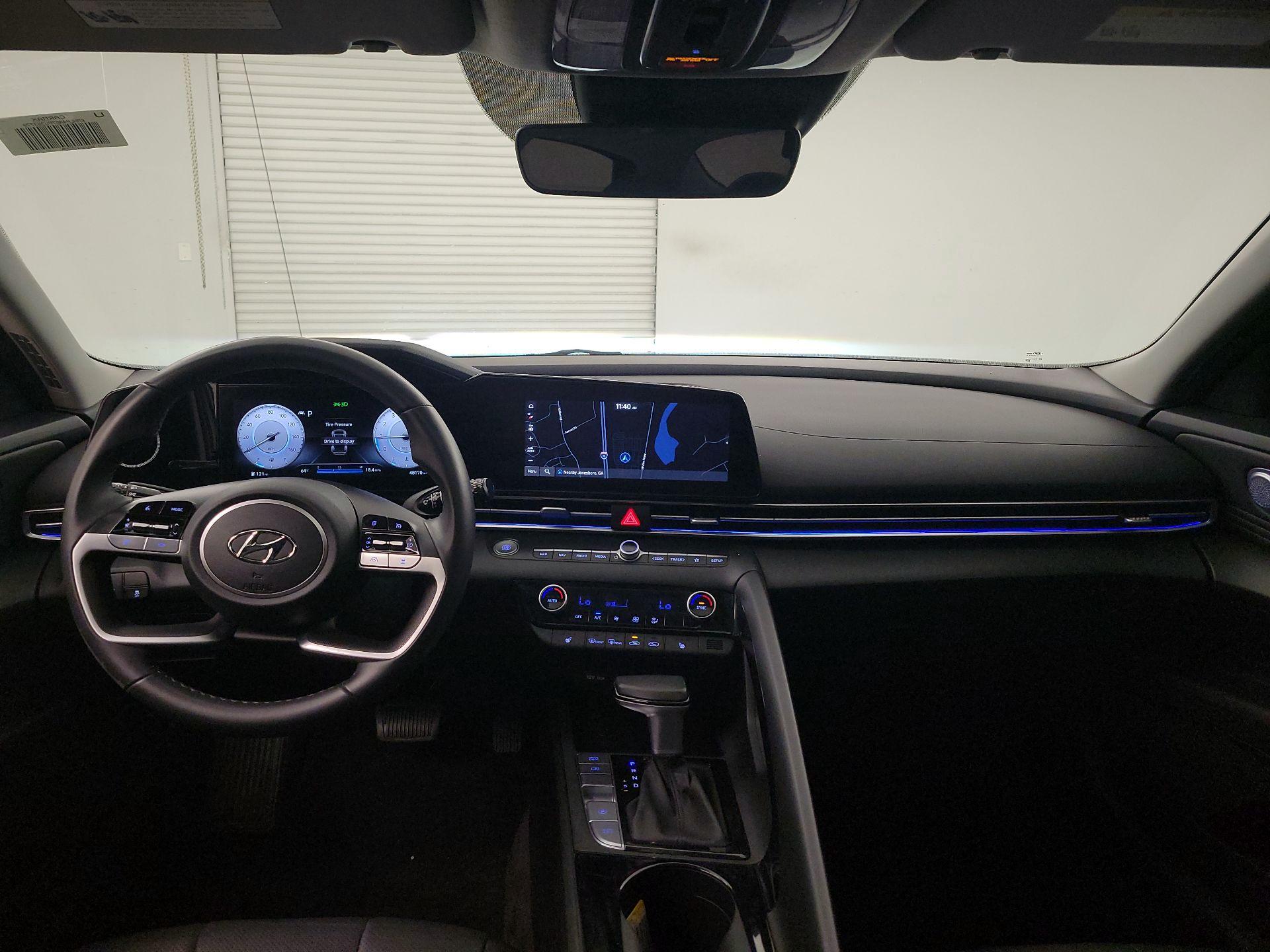 Thumbnail: 2023 Hyundai Elantra - 9