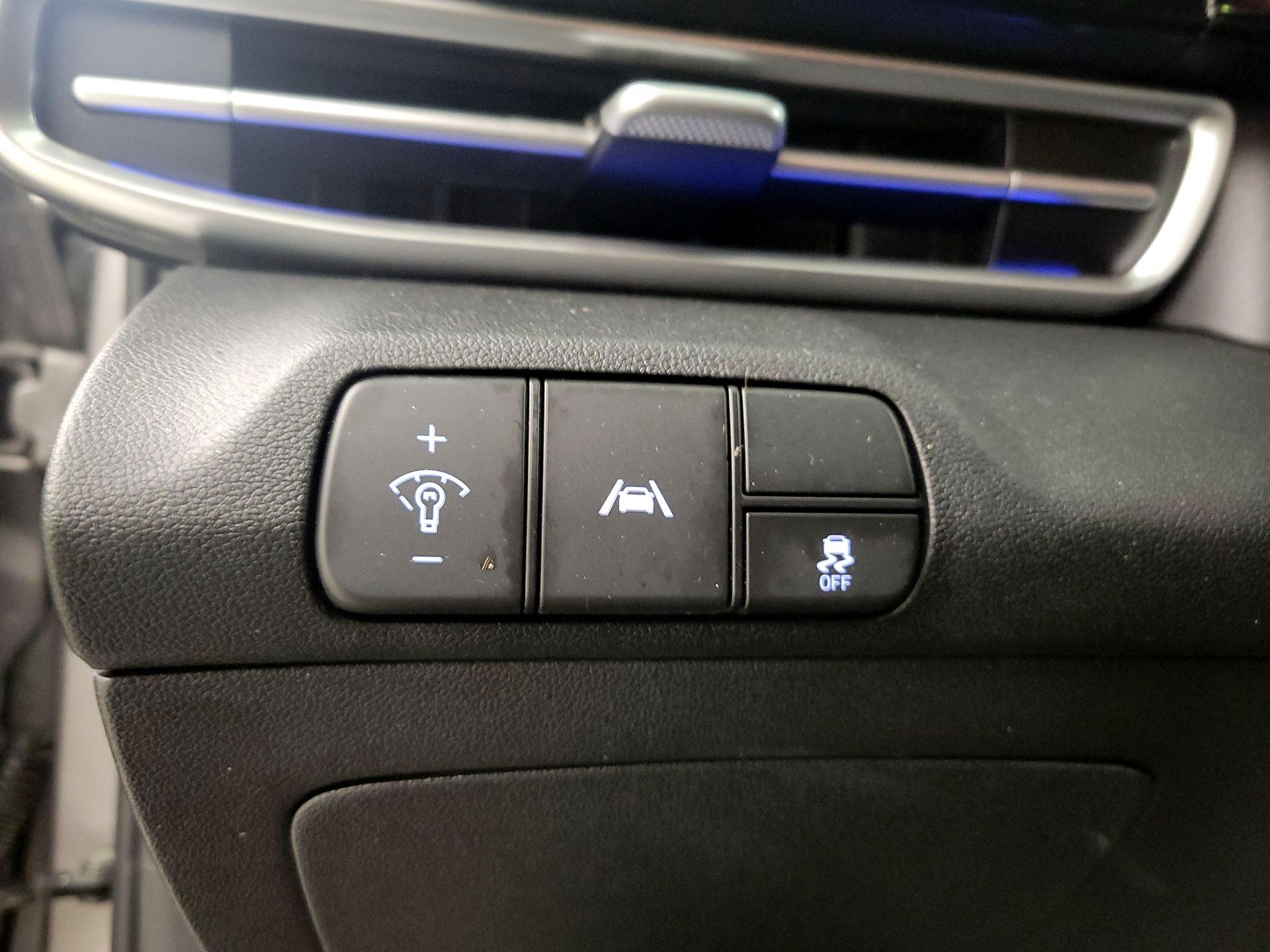 Thumbnail: 2023 Hyundai Elantra - 13