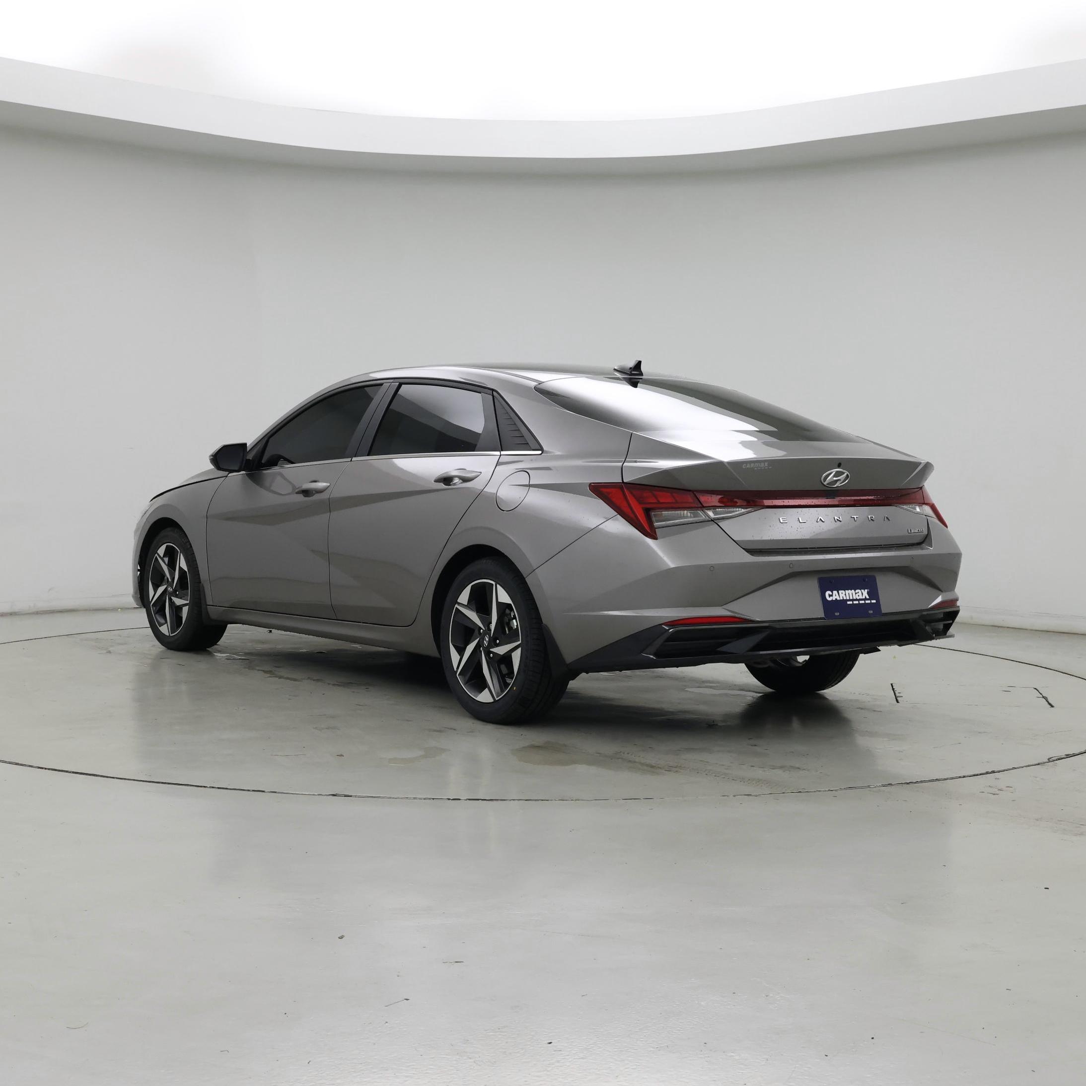 Thumbnail: 2023 Hyundai Elantra - 2