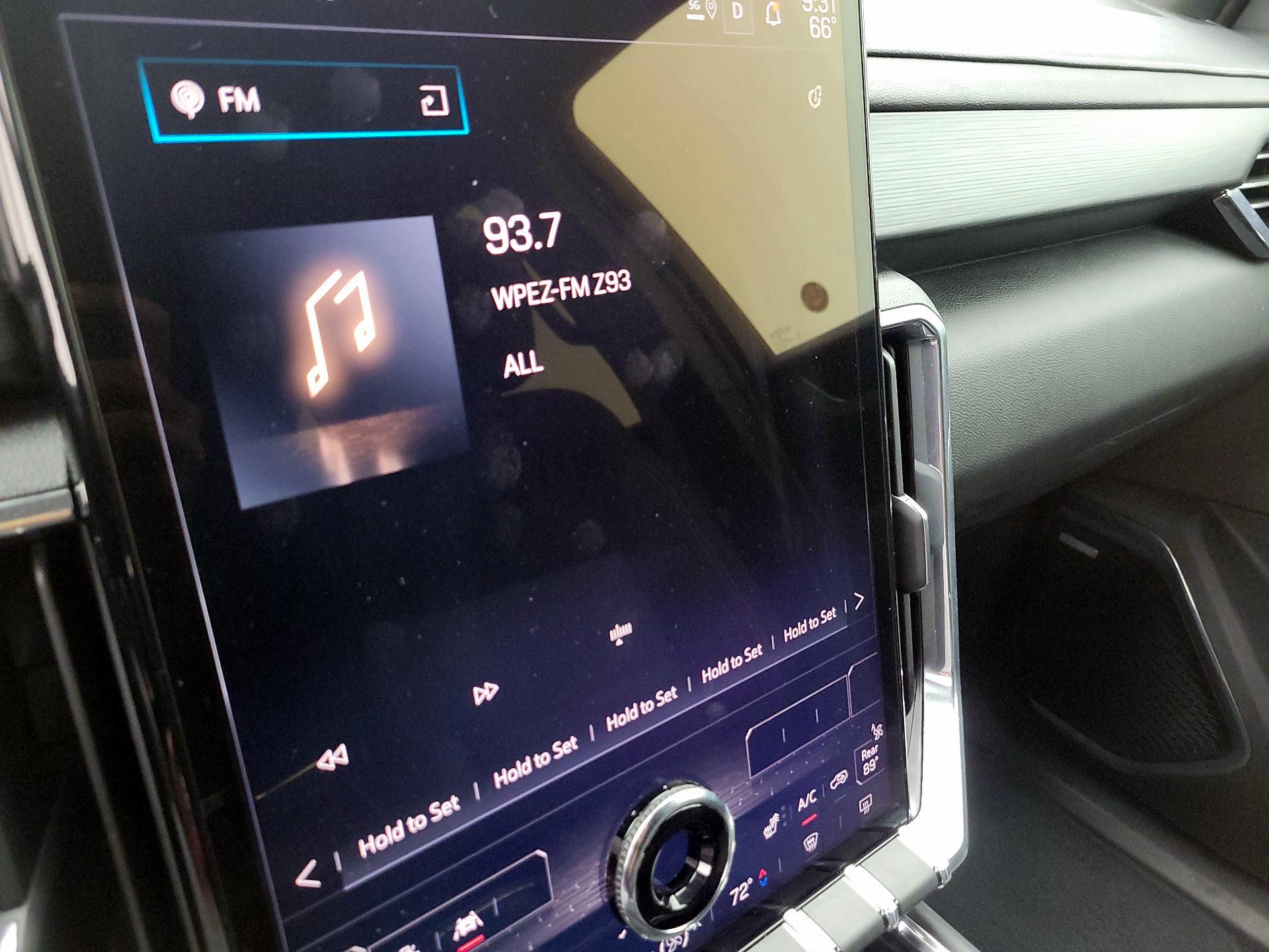 Thumbnail: 2025 GMC Acadia - 16