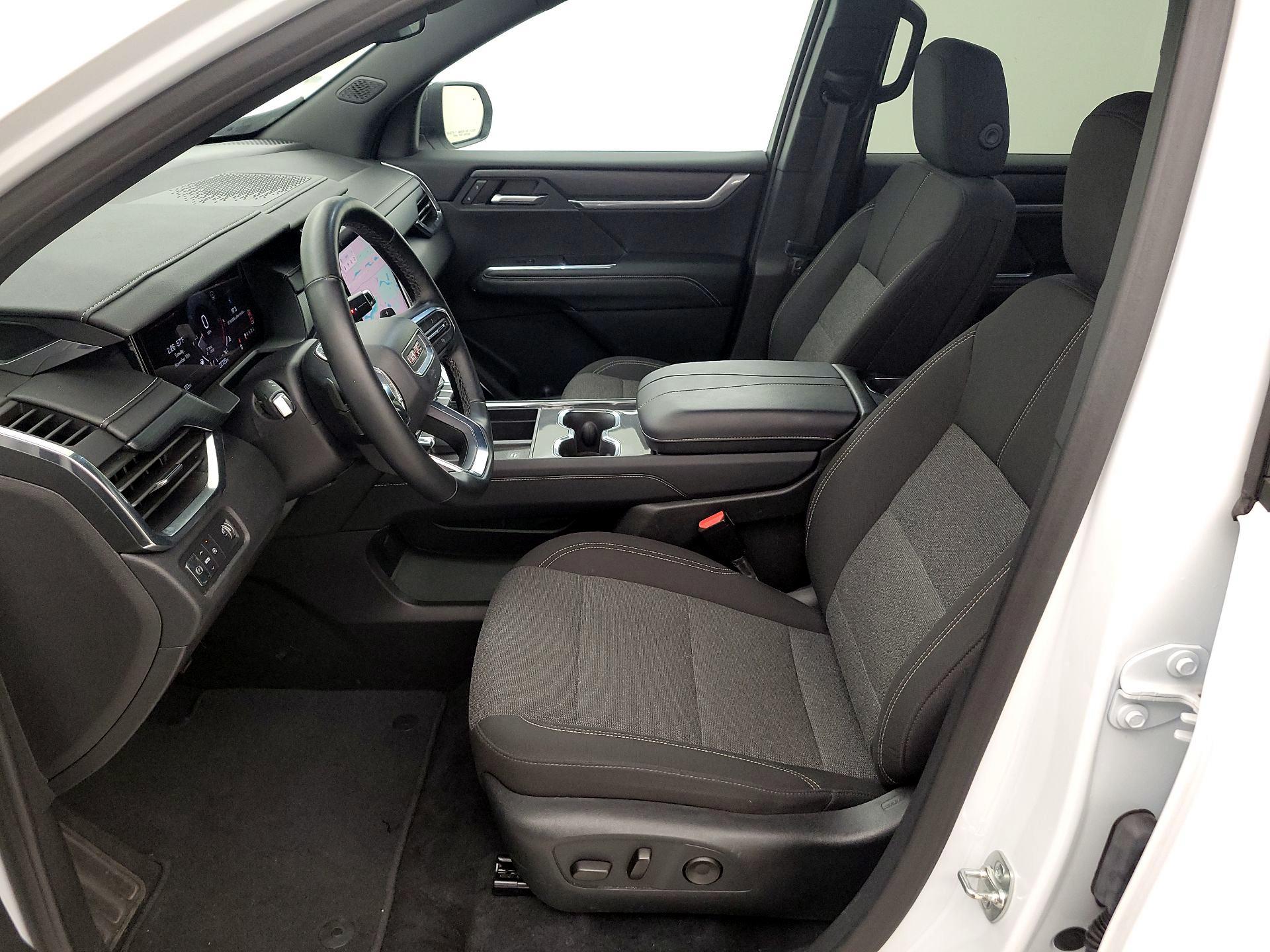 Thumbnail: 2025 GMC Acadia - 11