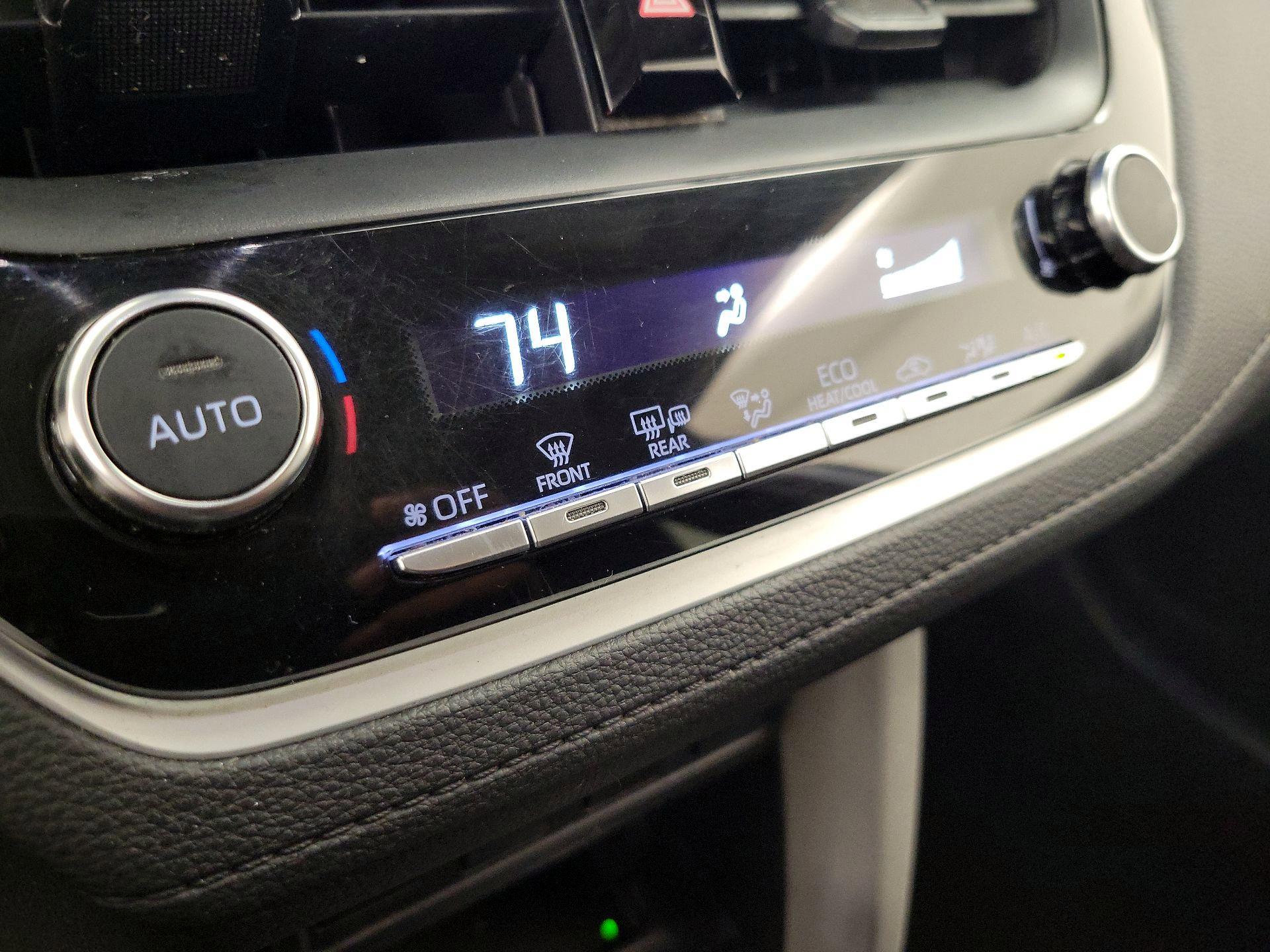 Thumbnail: 2024 Toyota Corolla Cross - 16