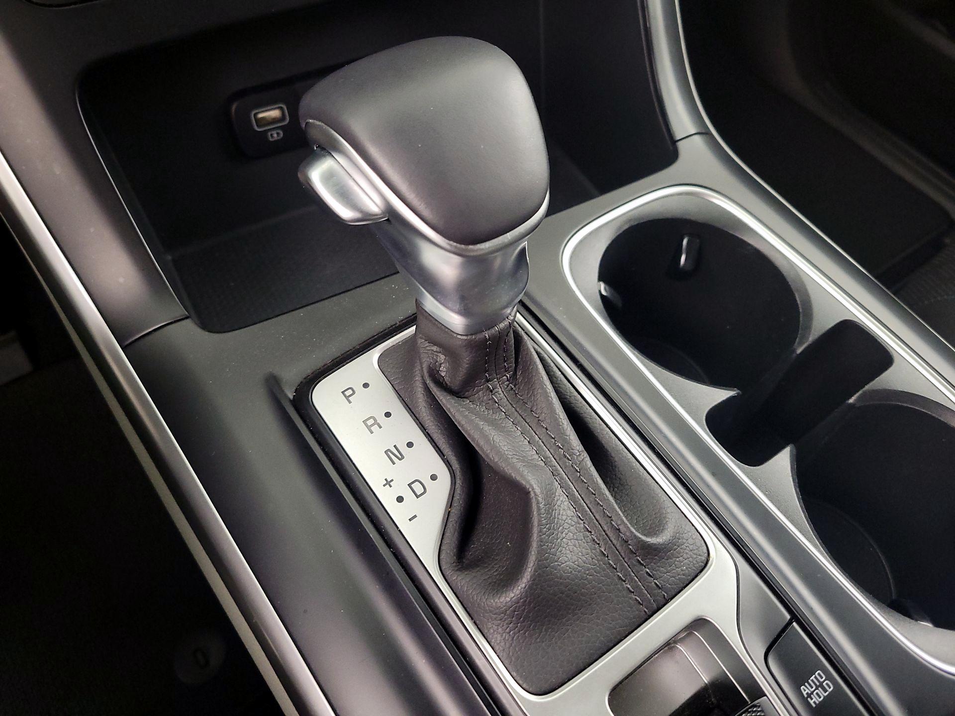 Thumbnail: 2024 Kia Carnival - 17