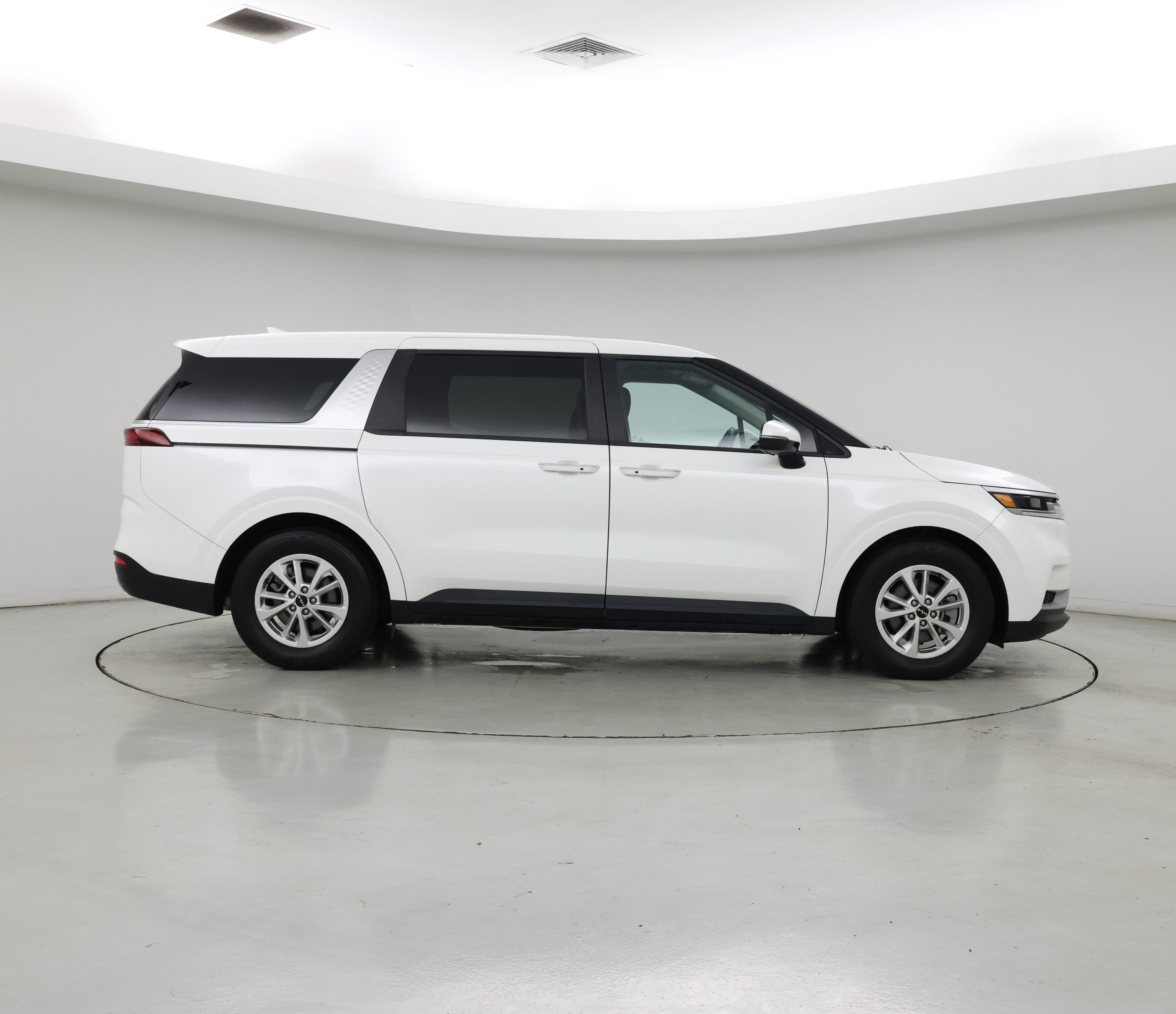 Thumbnail: 2024 Kia Carnival - 7