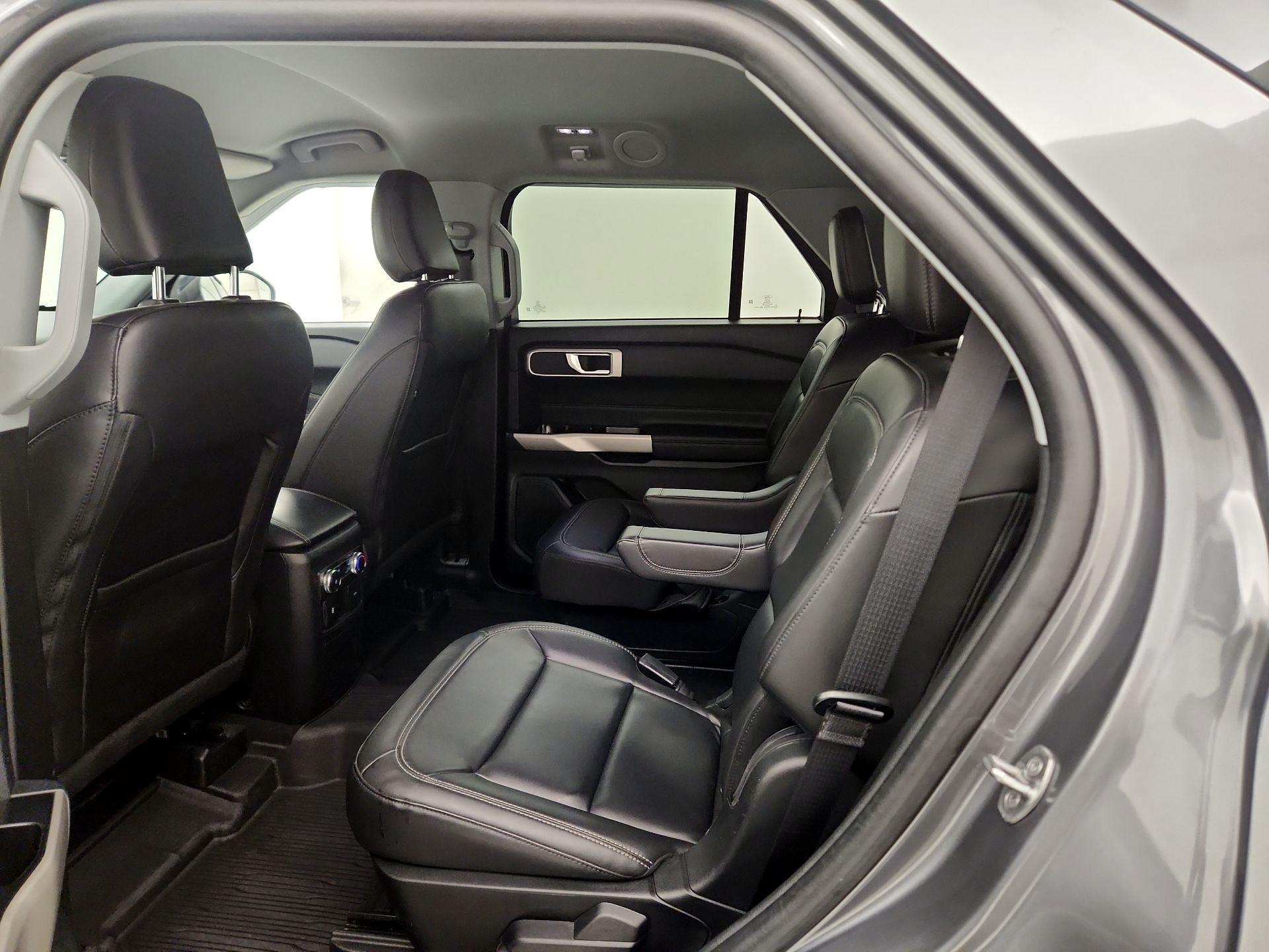 Thumbnail: 2022 Ford Explorer - 19