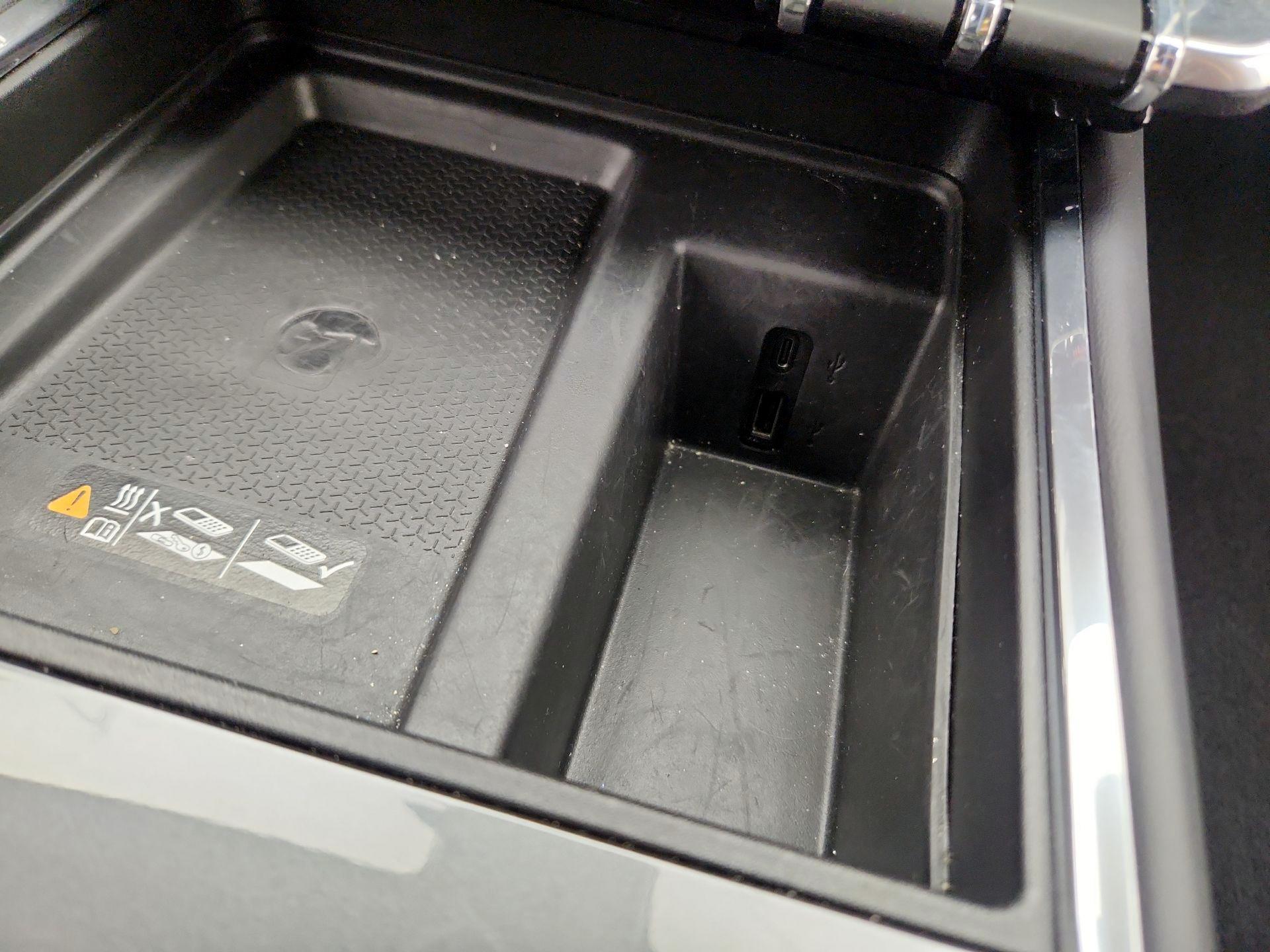 Thumbnail: 2025 GMC Acadia - 19