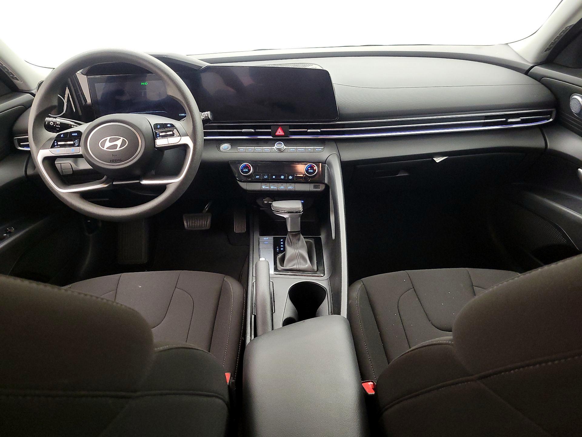 Thumbnail: 2024 Hyundai Elantra - 9