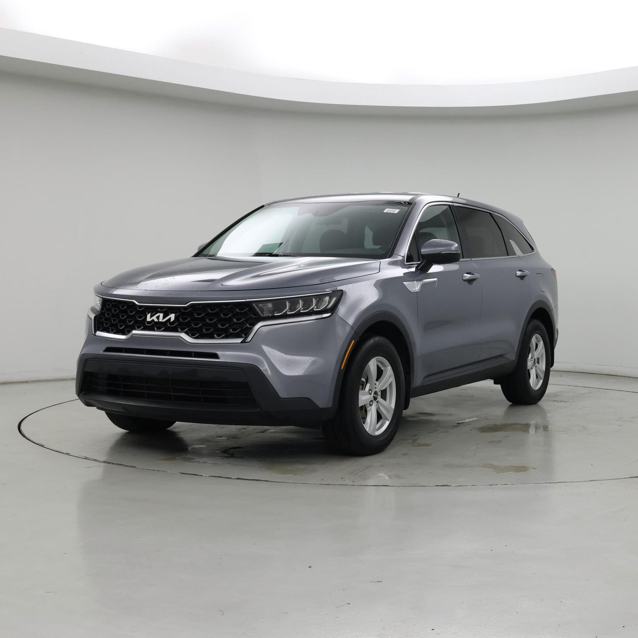 Thumbnail: 2023 Kia Sorento - 4
