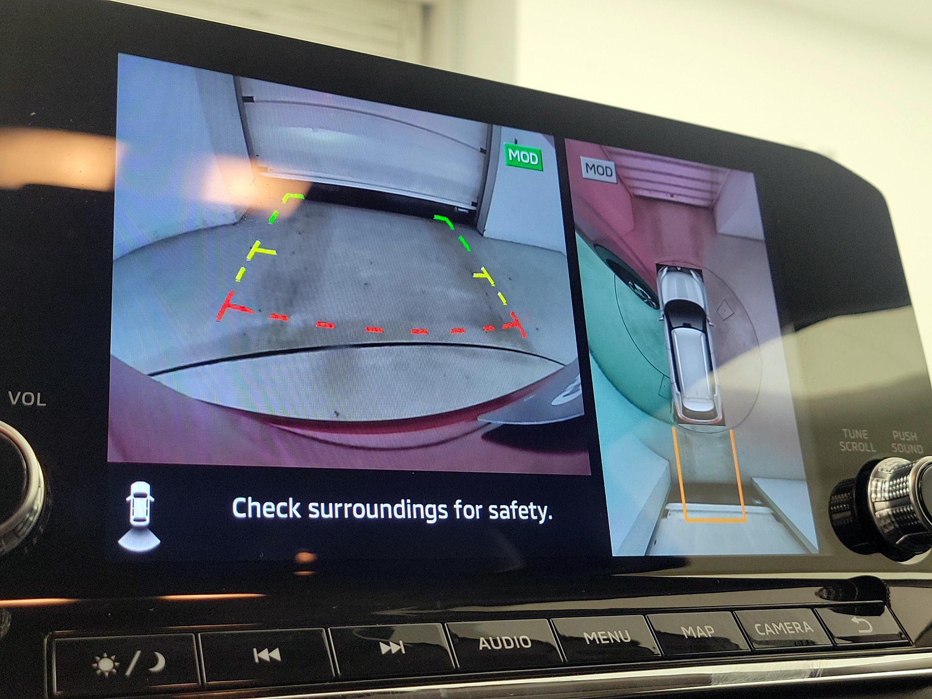 Thumbnail: 2024 Mitsubishi Outlander - 15