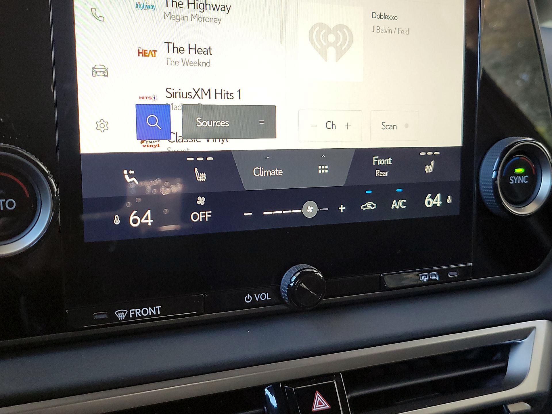 Thumbnail: 2024 Lexus RX - 15