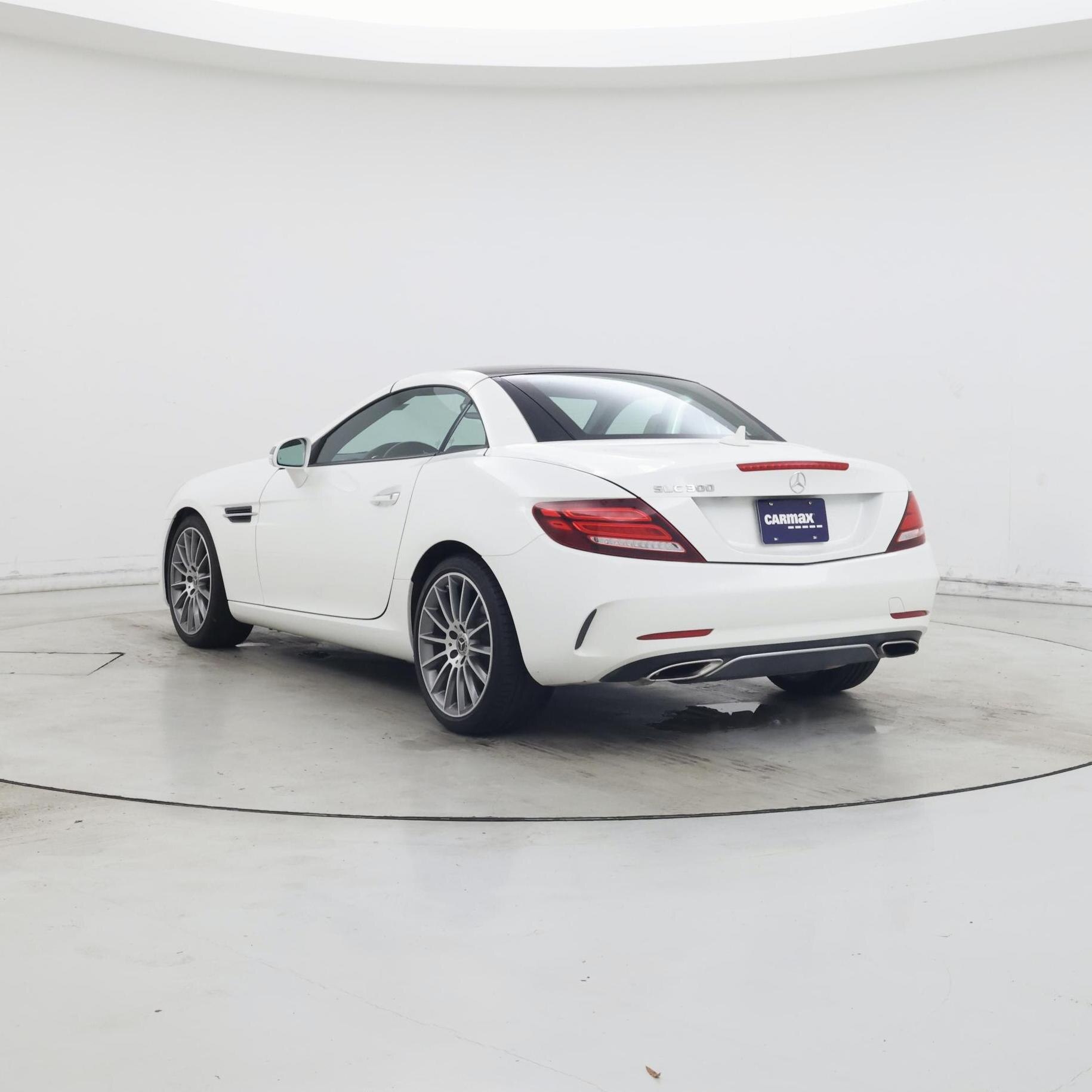 Thumbnail: 2020 Mercedes-Benz SLC - 2