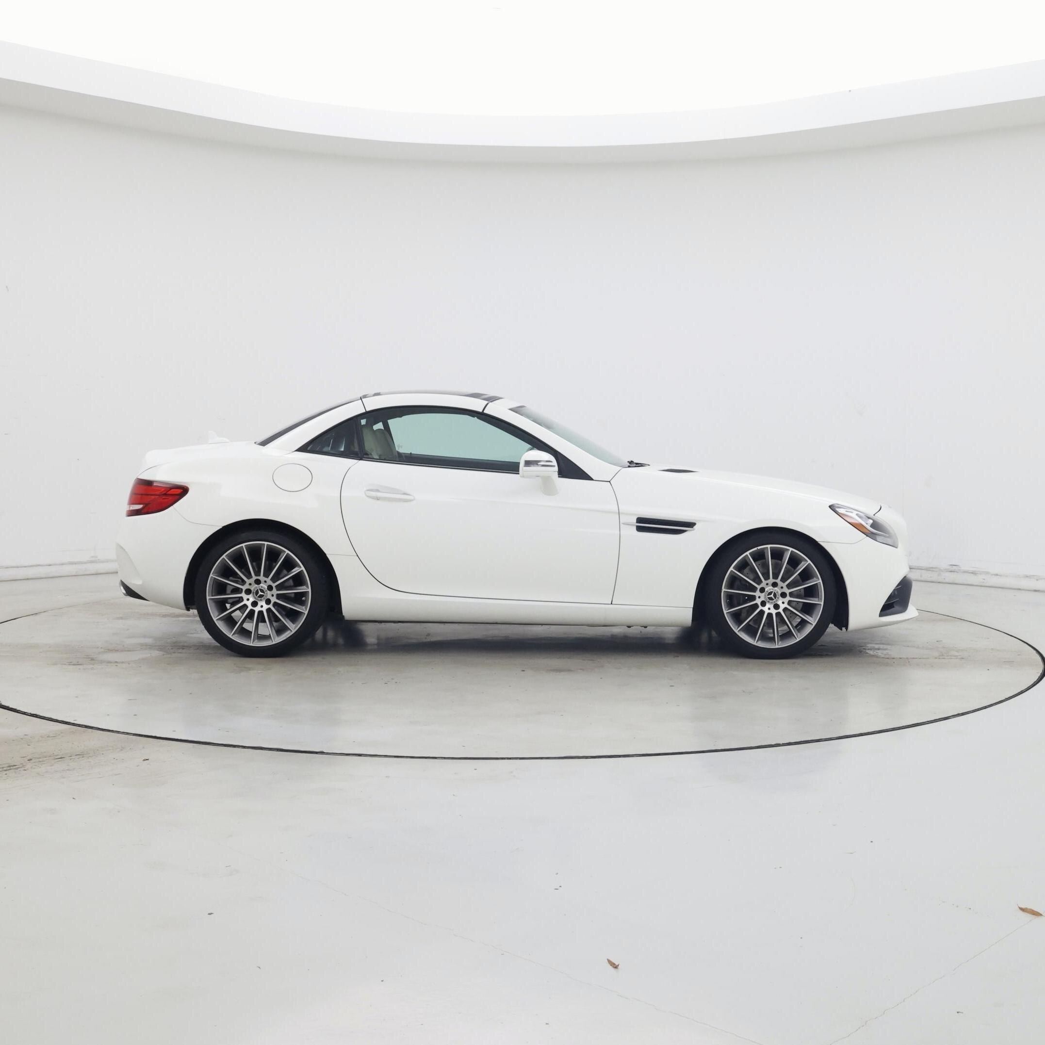 Thumbnail: 2020 Mercedes-Benz SLC - 7