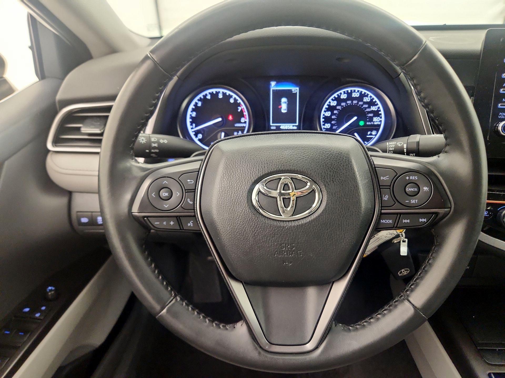 Thumbnail: 2023 Toyota Camry - 10