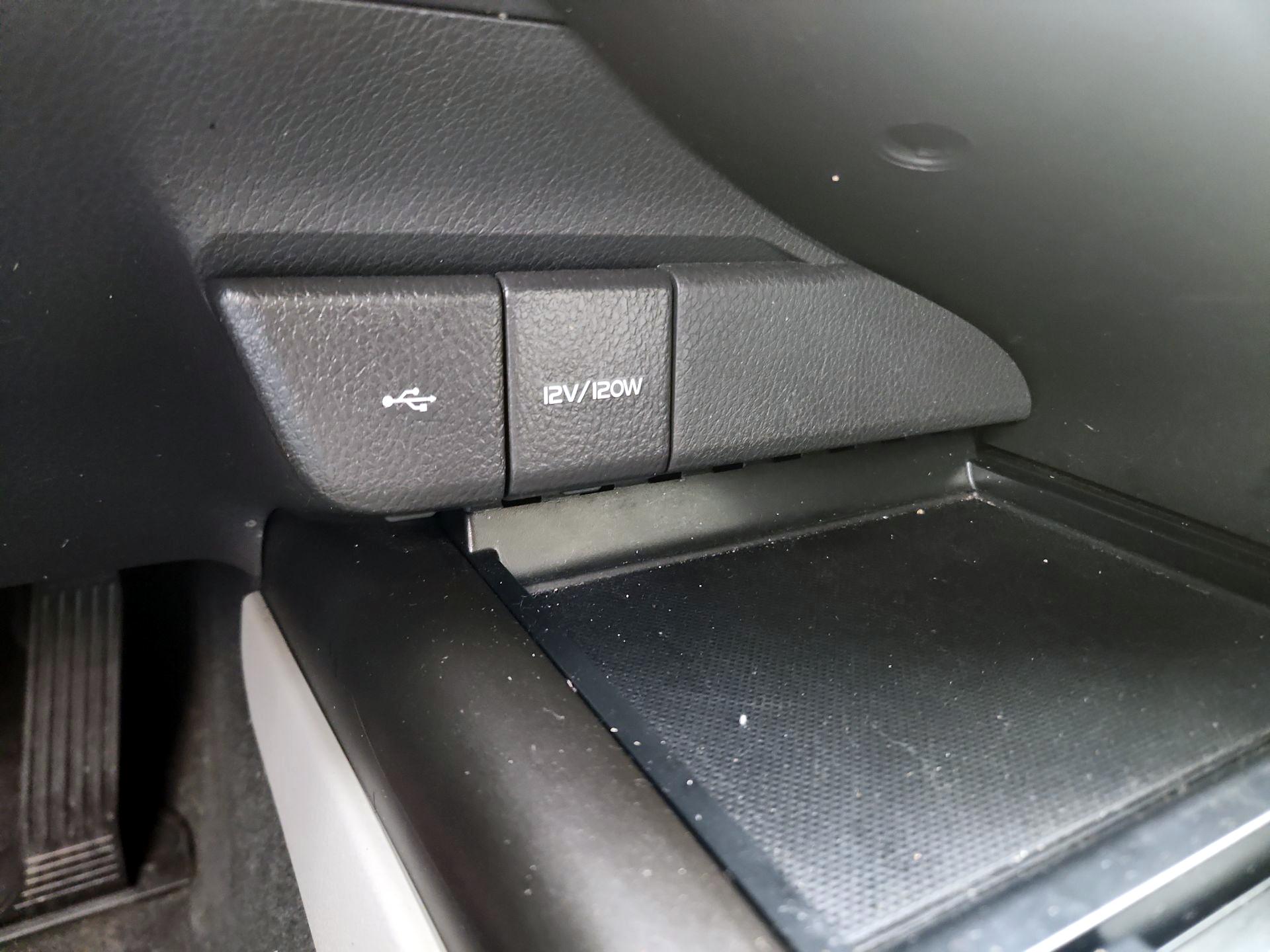 Thumbnail: 2023 Toyota Camry - 19