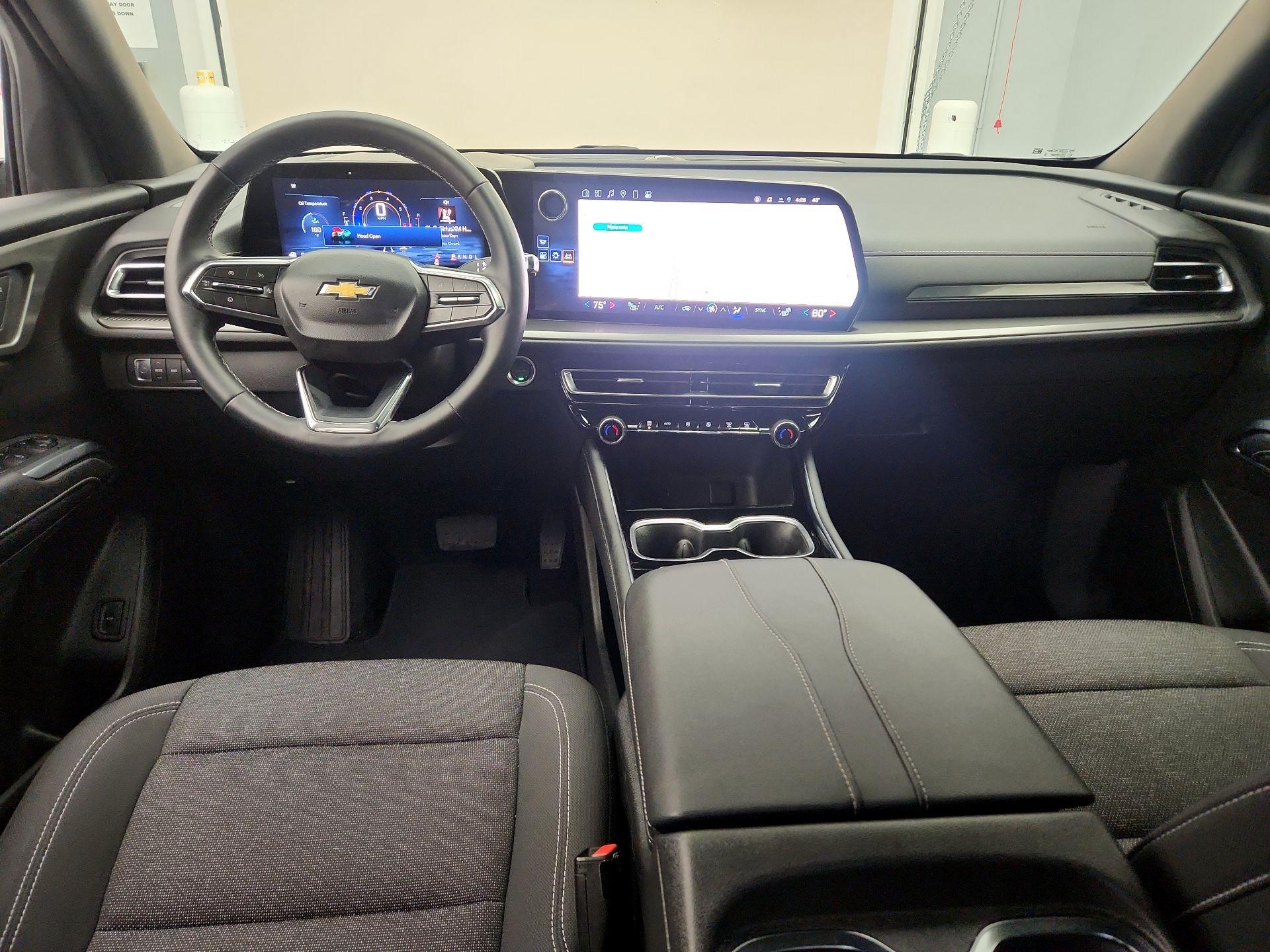 Thumbnail: 2025 Chevrolet Traverse - 9