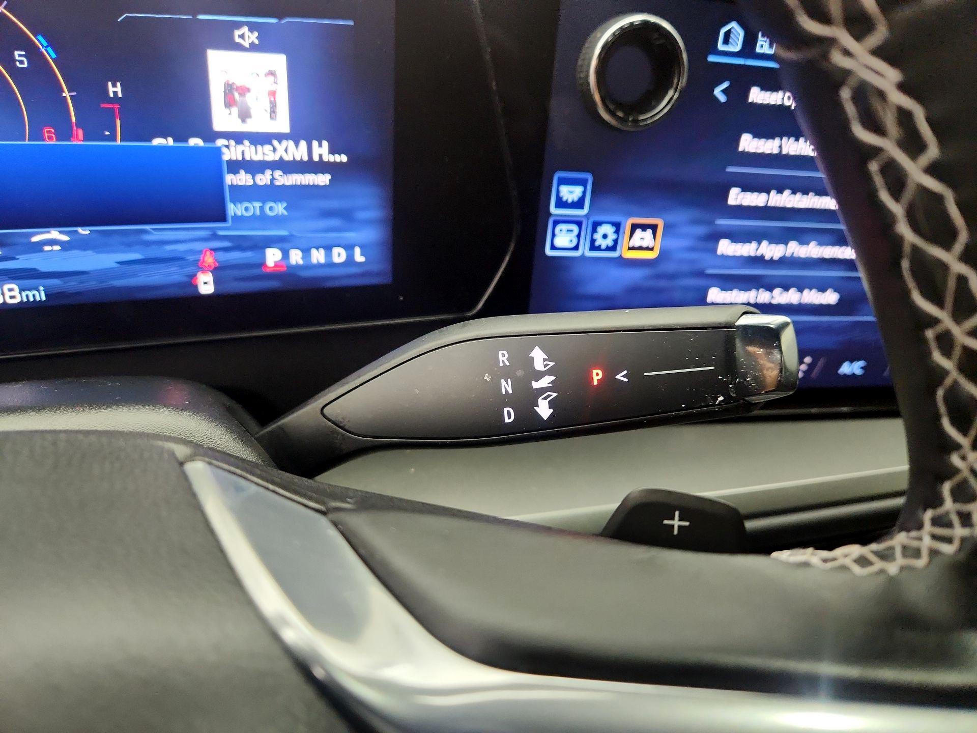 Thumbnail: 2025 Chevrolet Traverse - 18