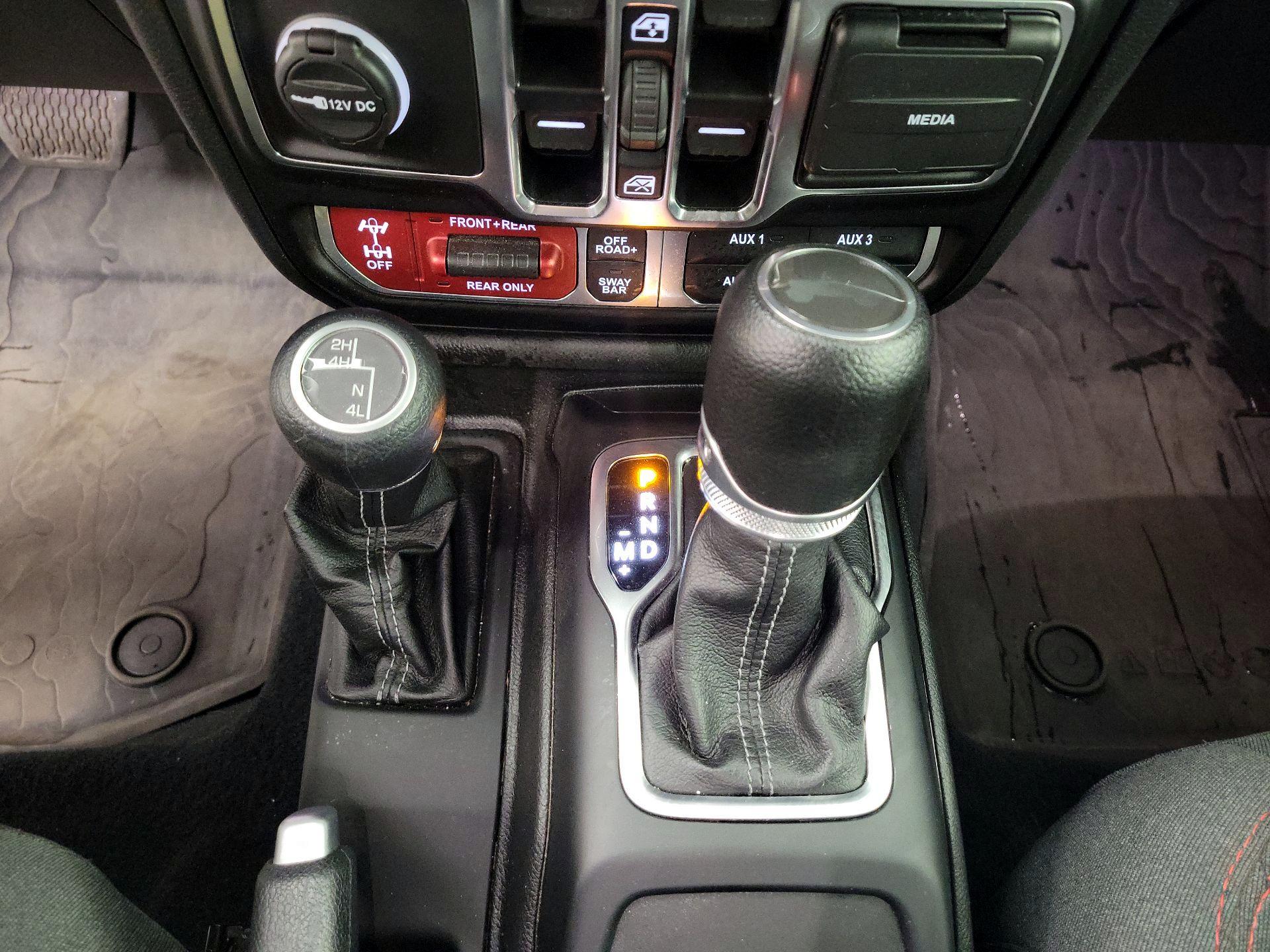 Thumbnail: 2024 Jeep Wrangler - 17