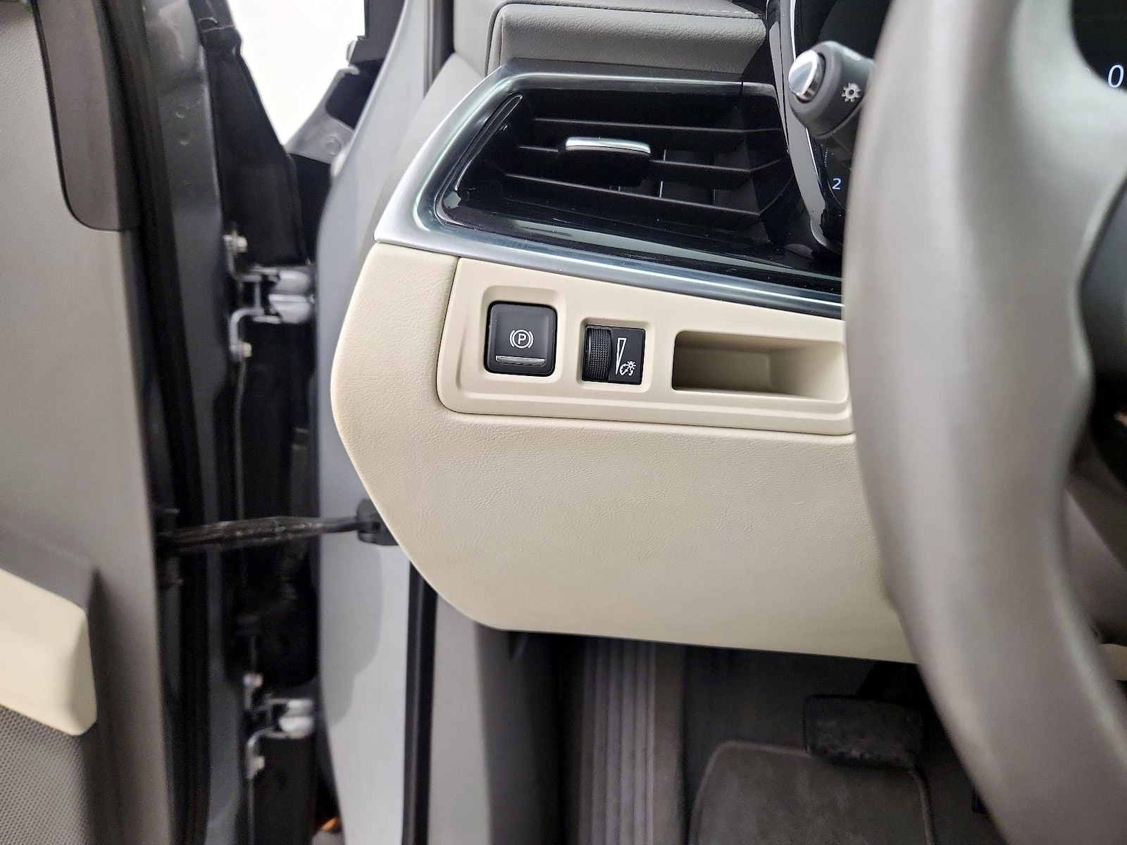 2025 Cadillac XT6 Premium Luxury - Photo 14