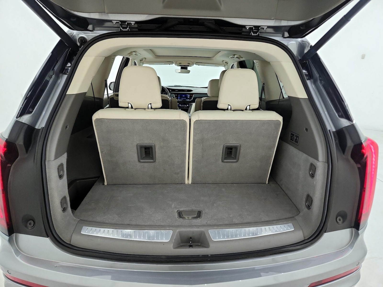 2025 Cadillac XT6 Premium Luxury - Photo 23