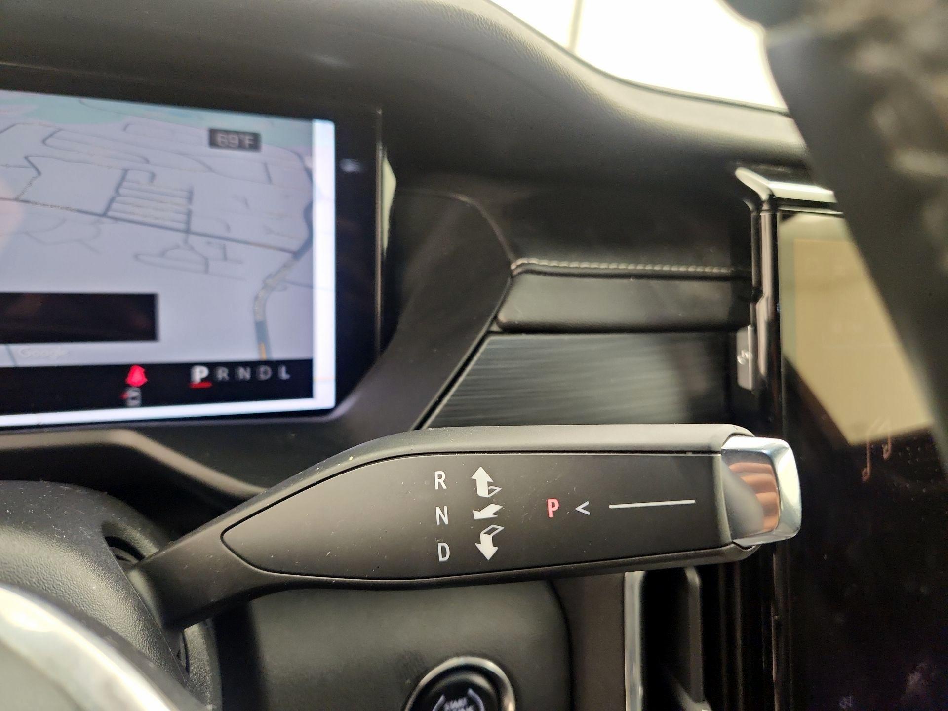 Thumbnail: 2025 GMC Acadia - 18