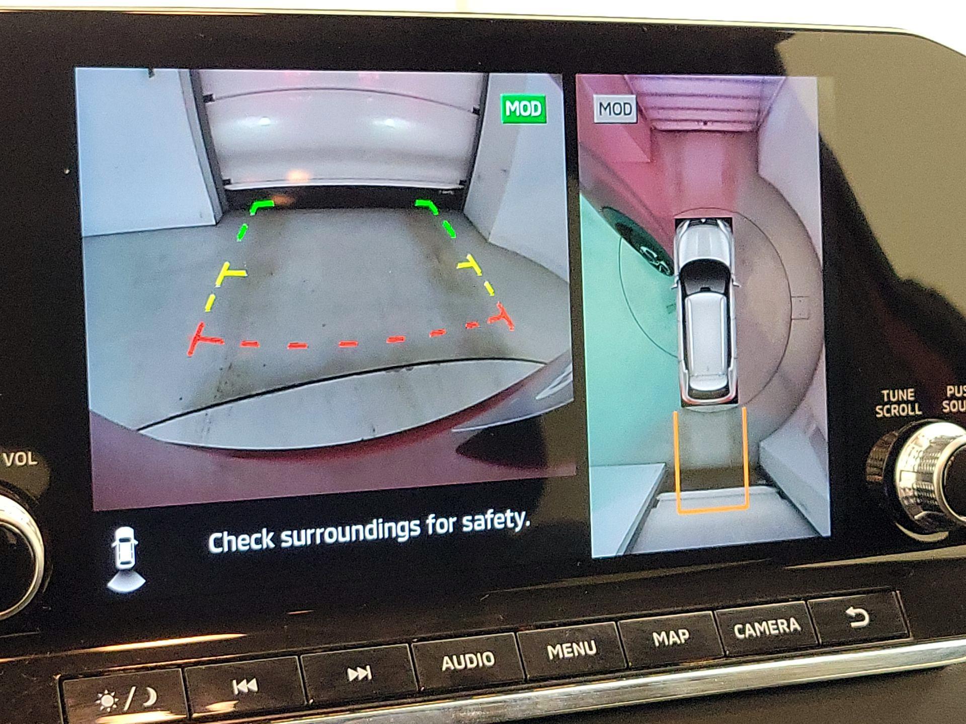 Thumbnail: 2024 Mitsubishi Outlander - 15