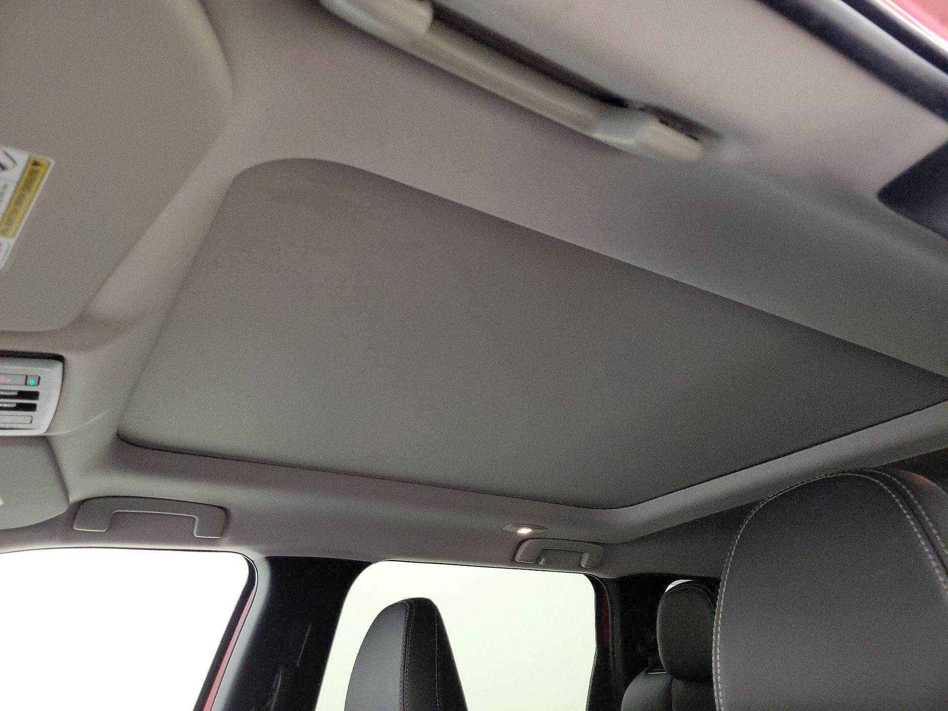 Thumbnail: 2024 Mitsubishi Outlander - 20