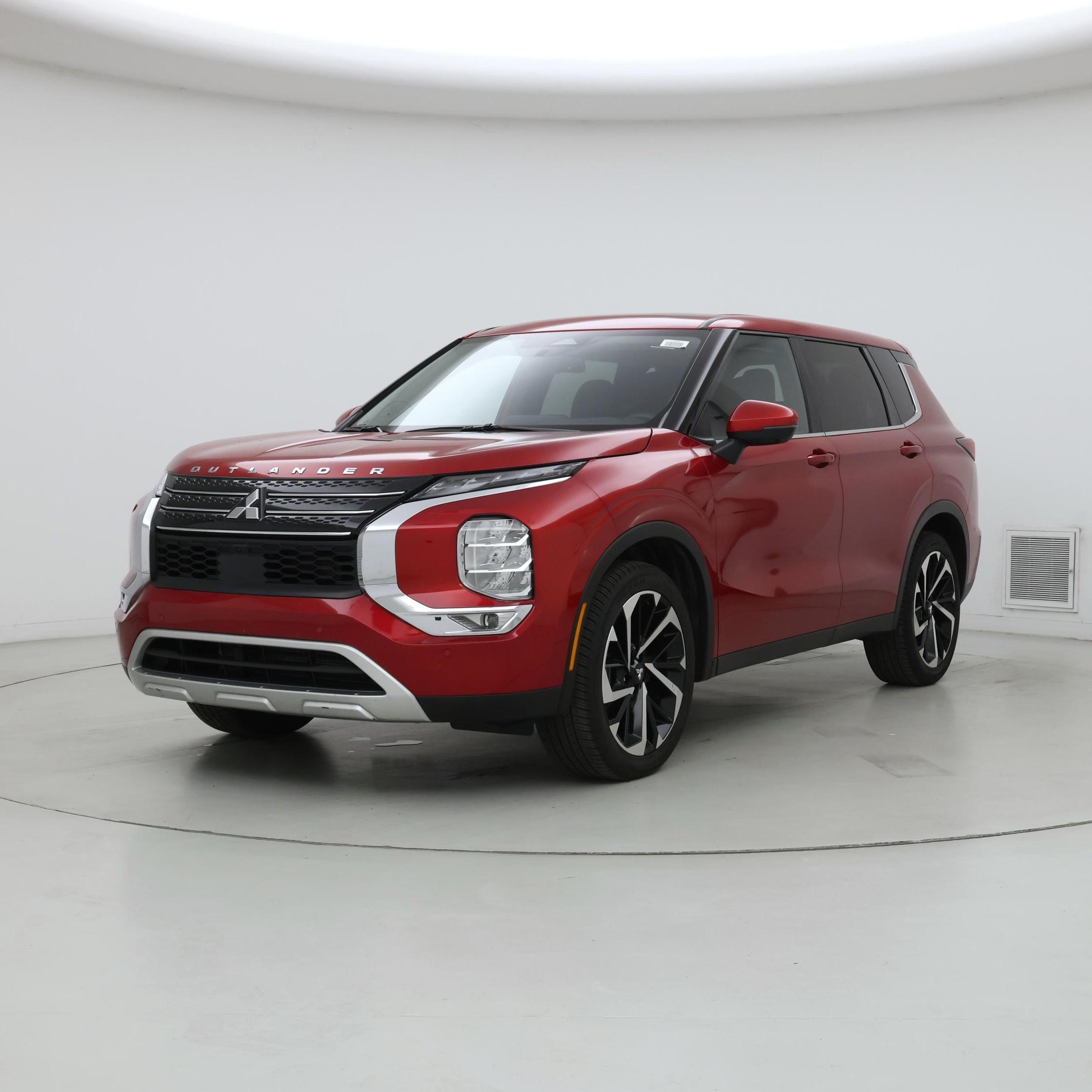 Thumbnail: 2024 Mitsubishi Outlander - 4