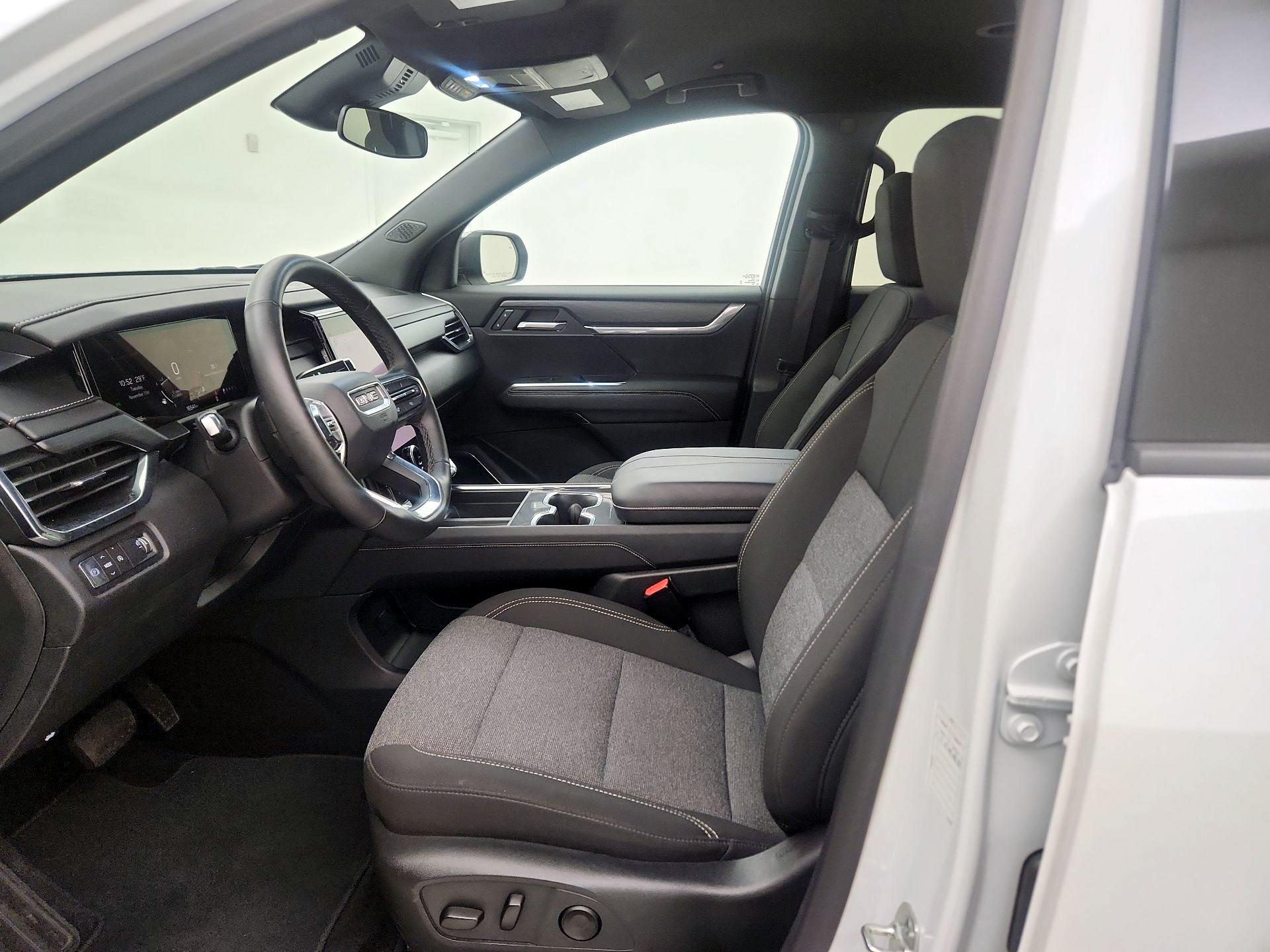 Thumbnail: 2025 GMC Acadia - 11