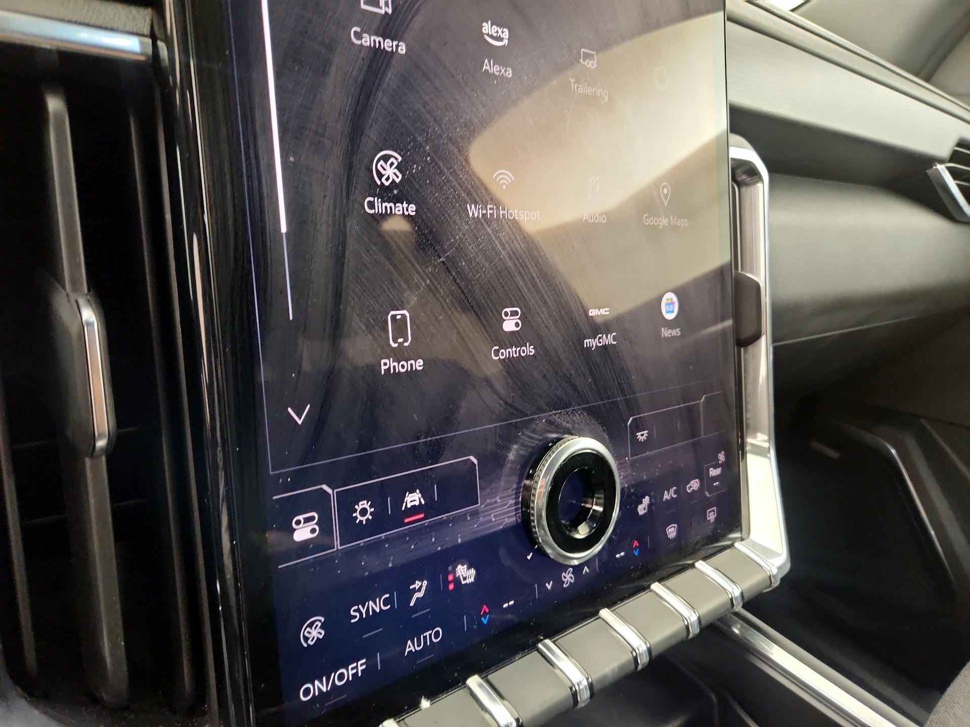 Thumbnail: 2025 GMC Acadia - 16